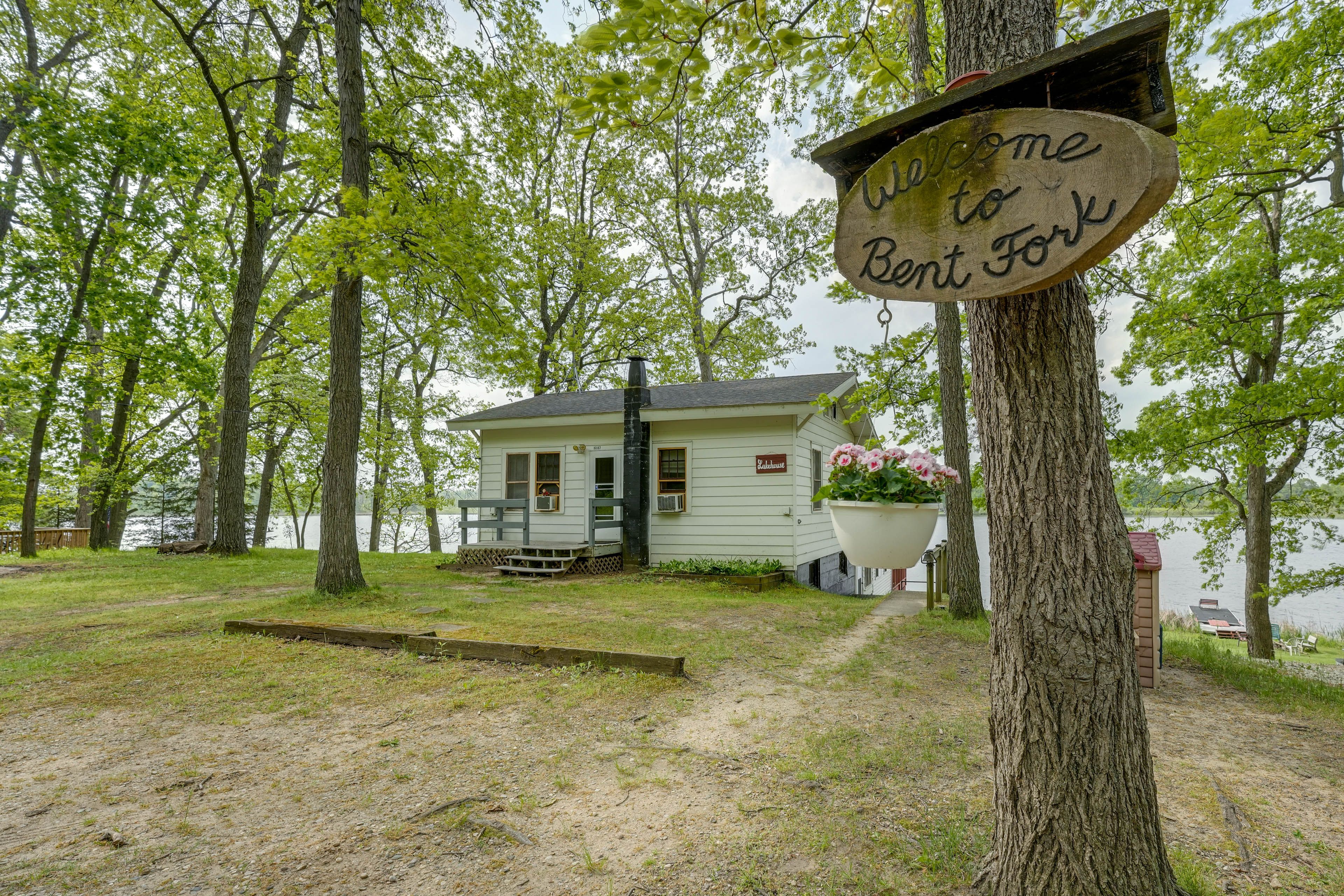 Lake House Exterior | Keyless Entry