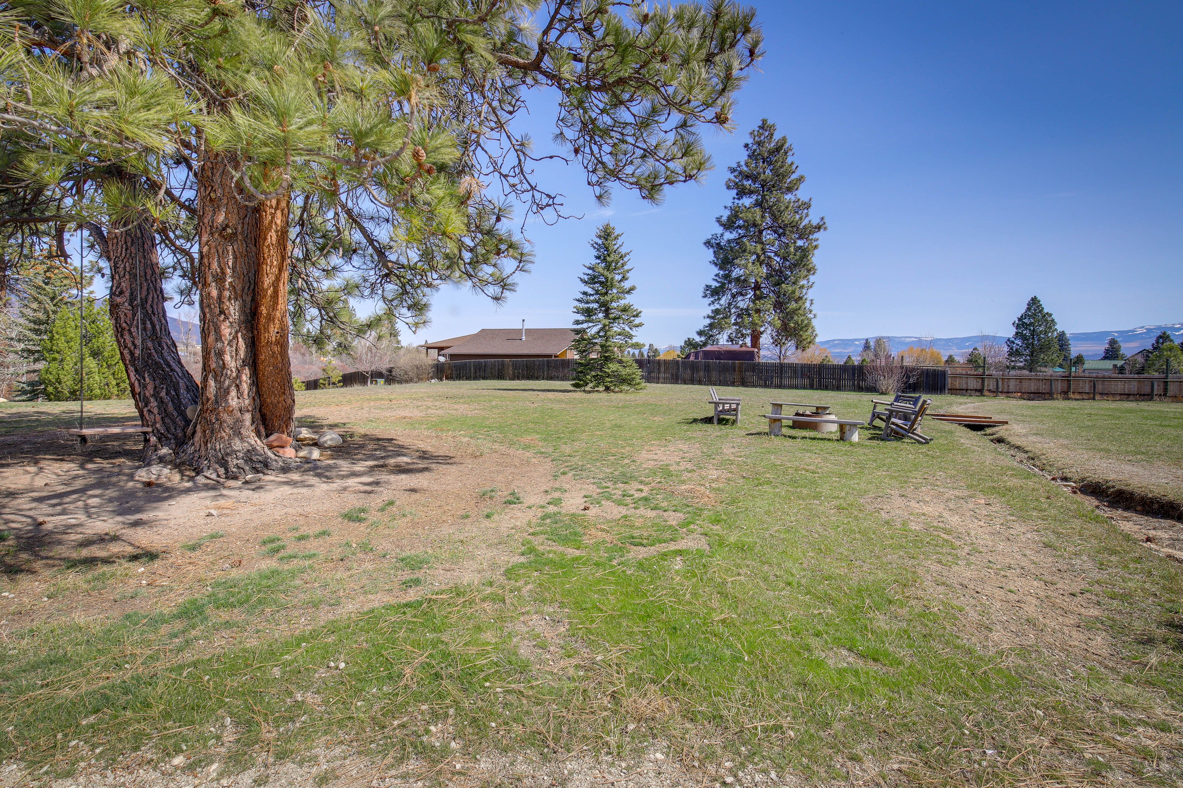 Wood-Burning Fire Pit | Lounge Seating | Seasonal Creek