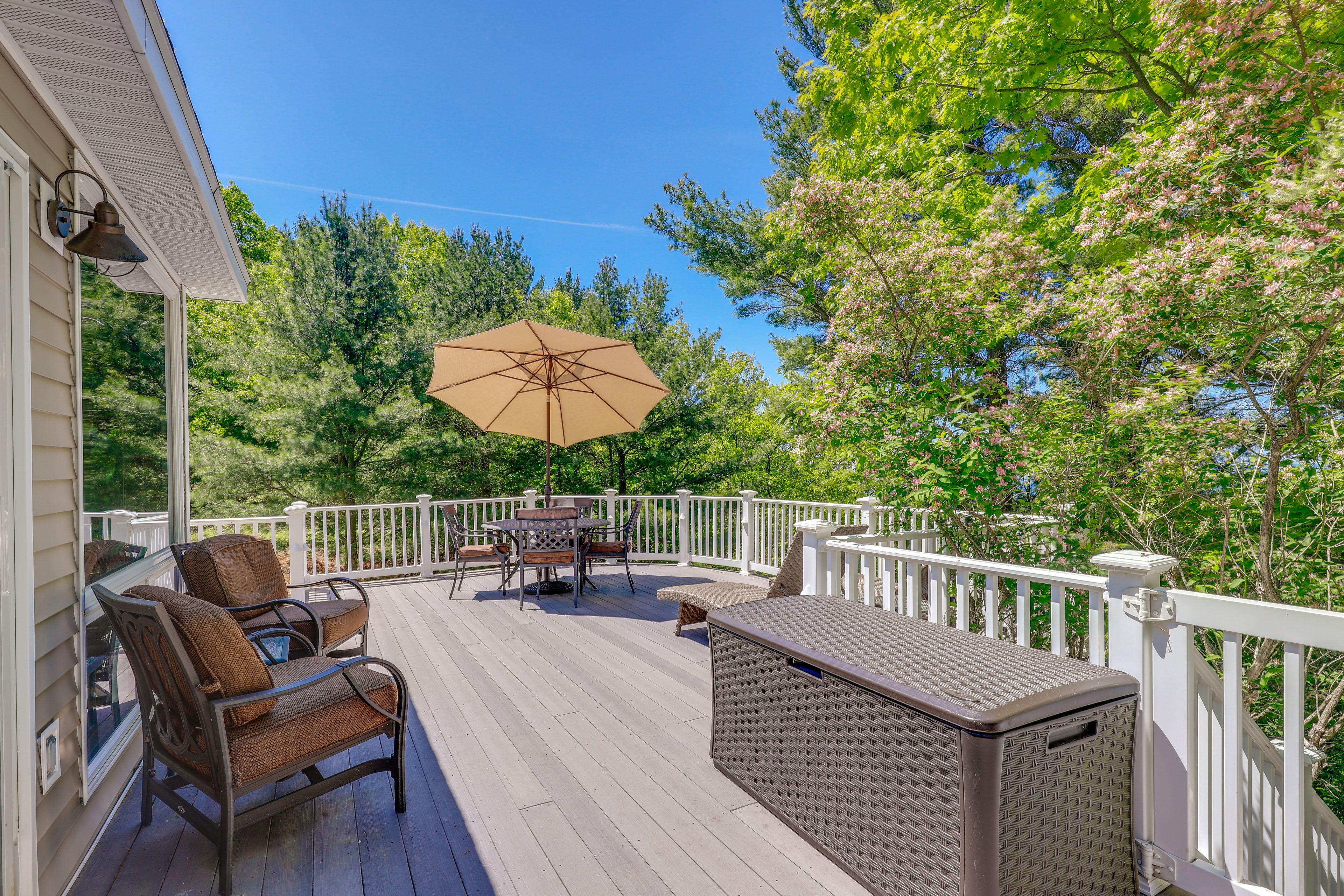 Back Deck | Gas Grill