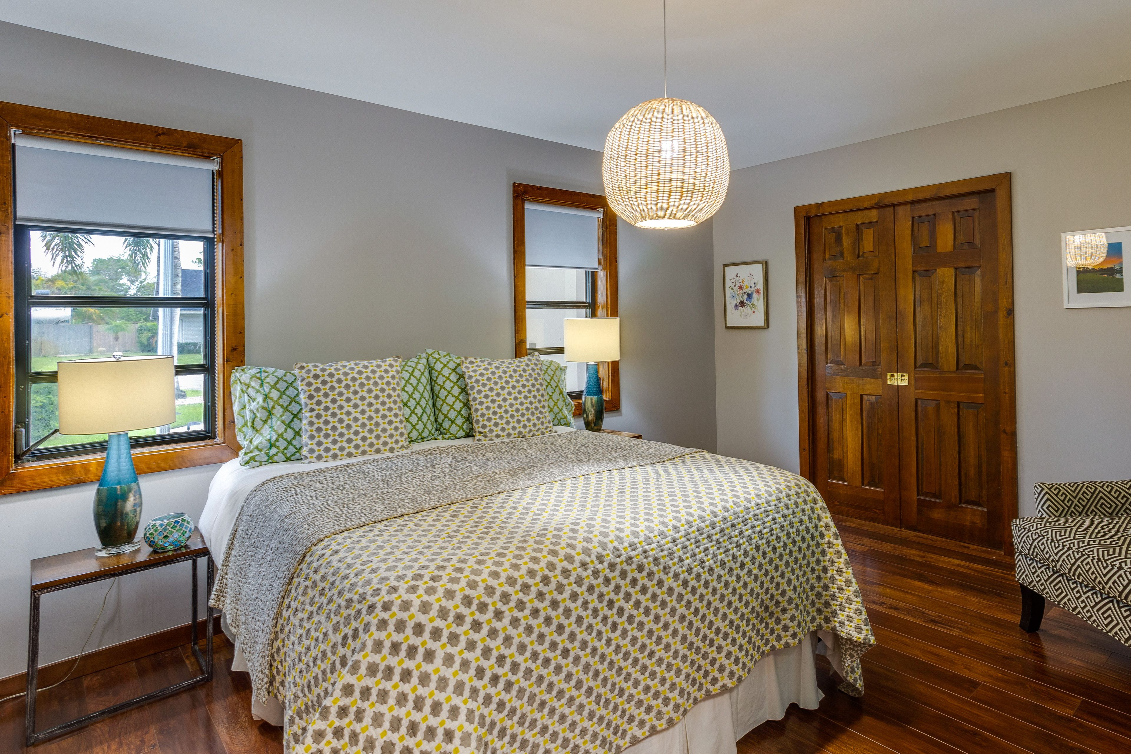 Bedroom 2 | Queen Bed | Smart TV w/ Cable