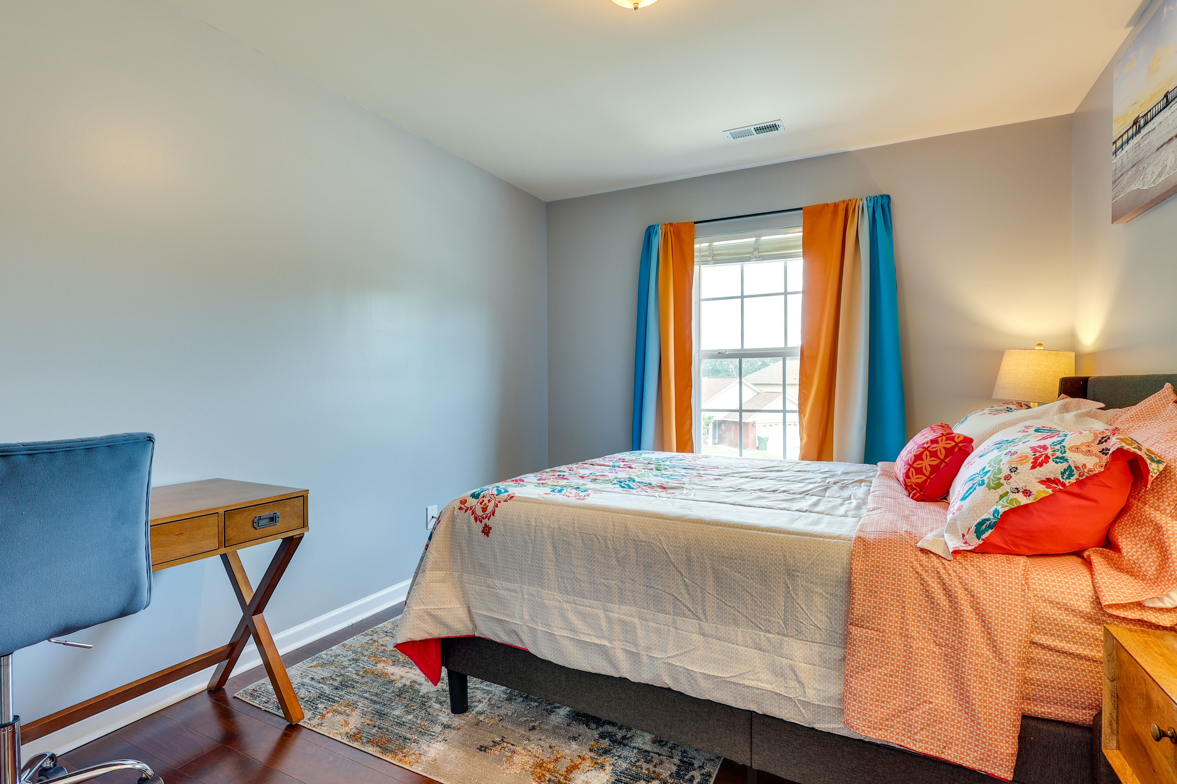 Bedroom 4 | Queen Bed | 2nd Floor