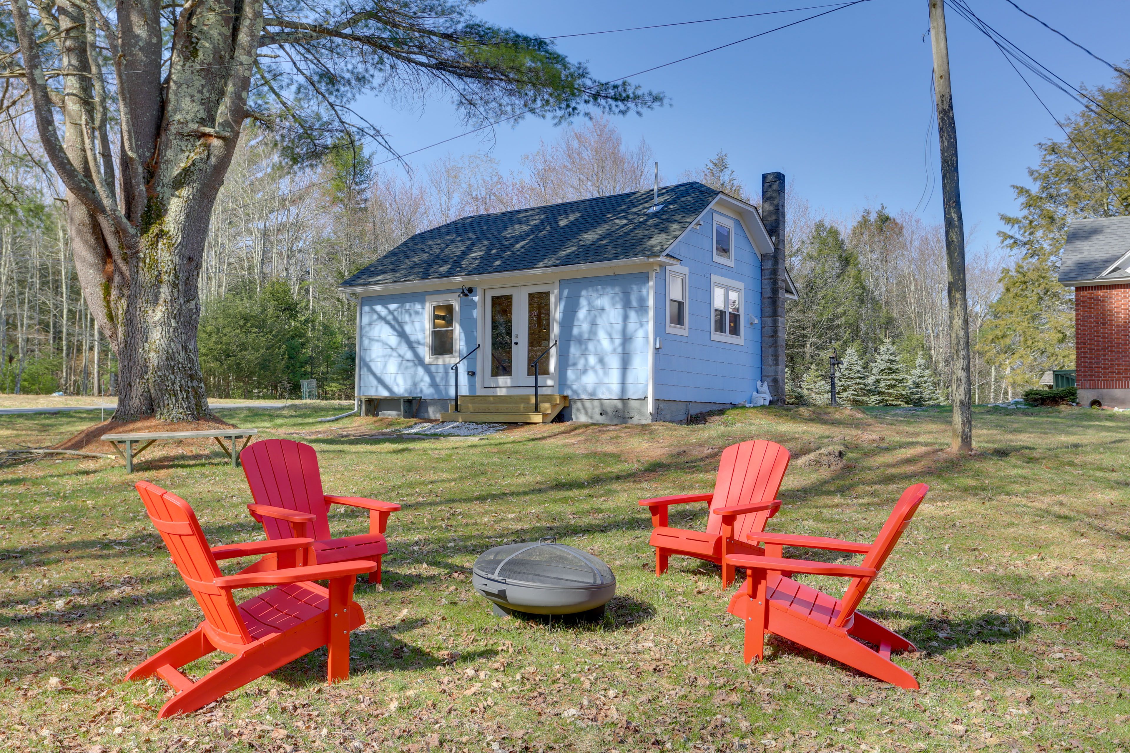 Tiny Home Exterior | Fire Pit