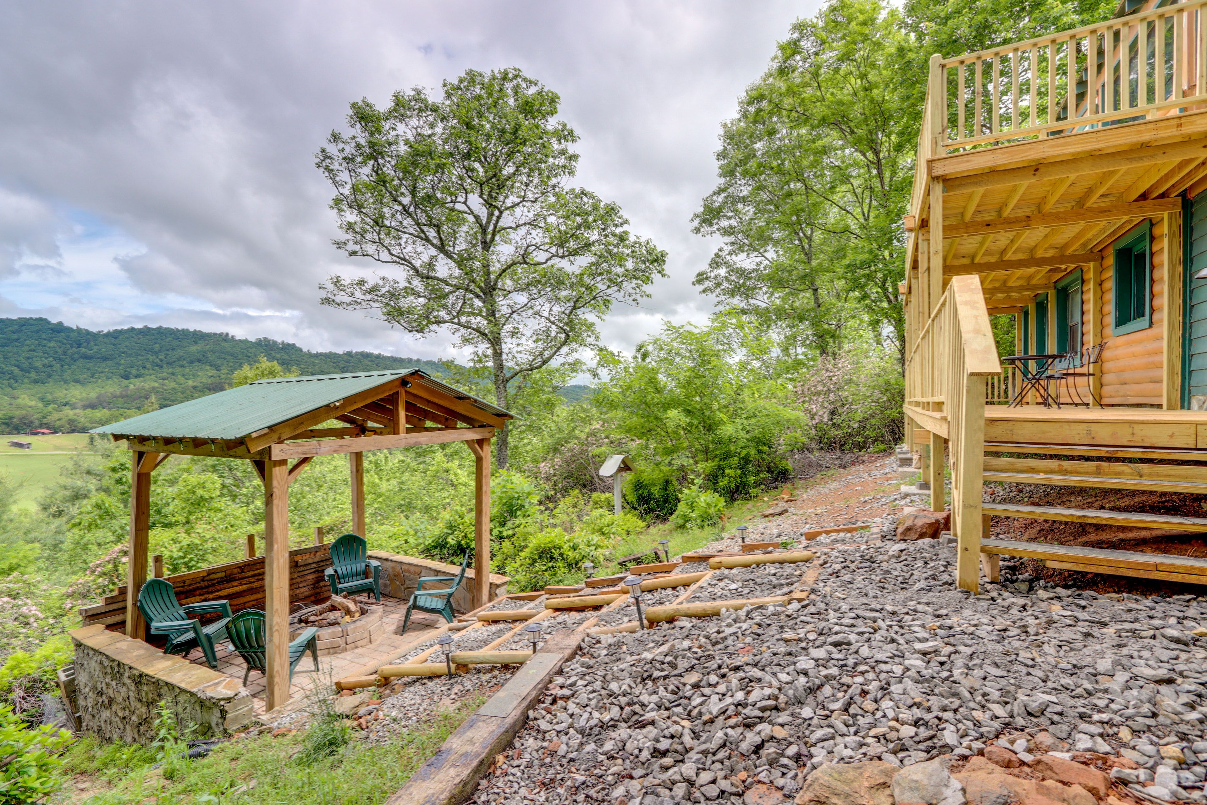 Gazebo & Fire Pit Area