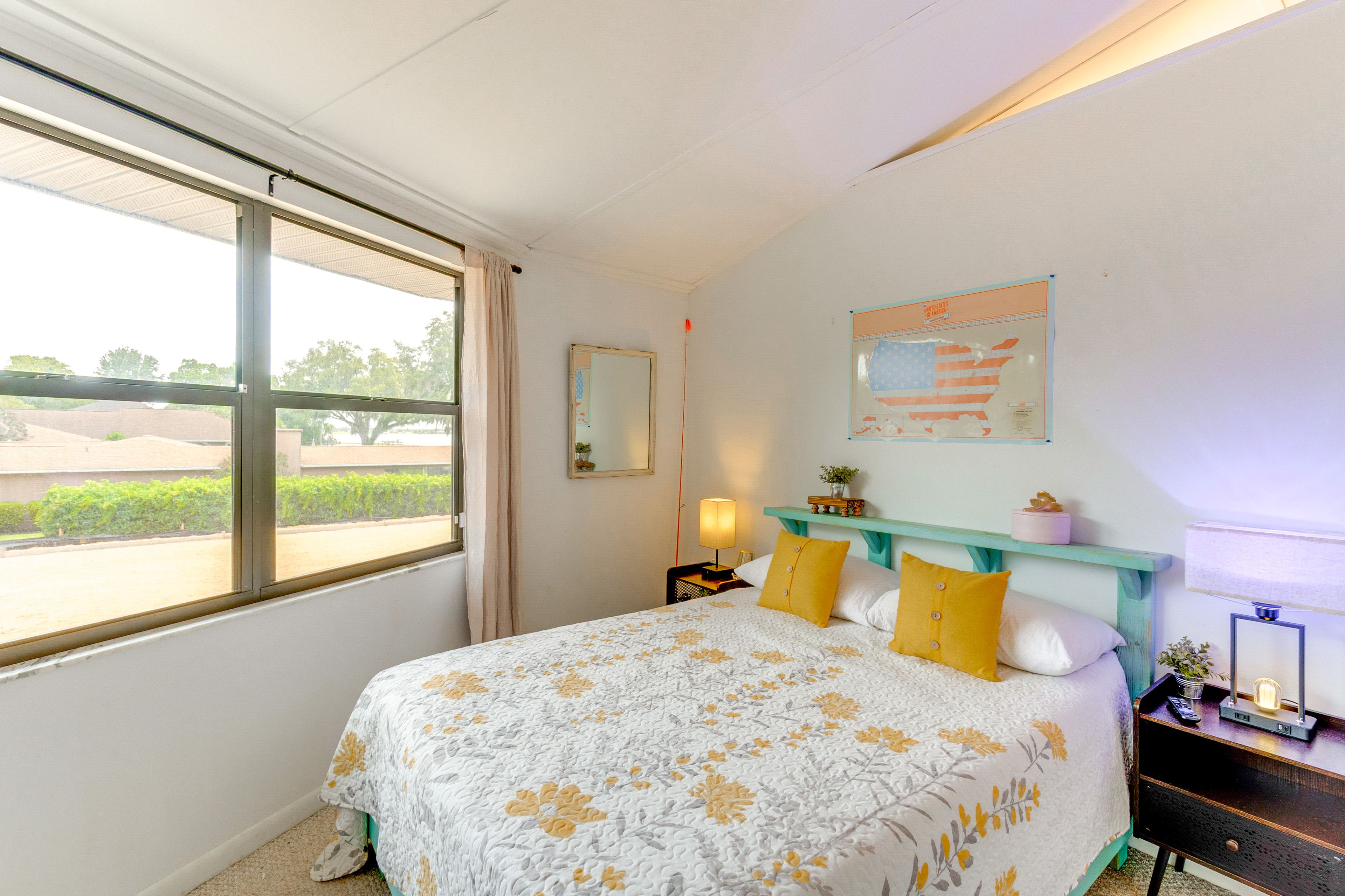 Bedroom 4 | Queen Bed | 2nd Floor