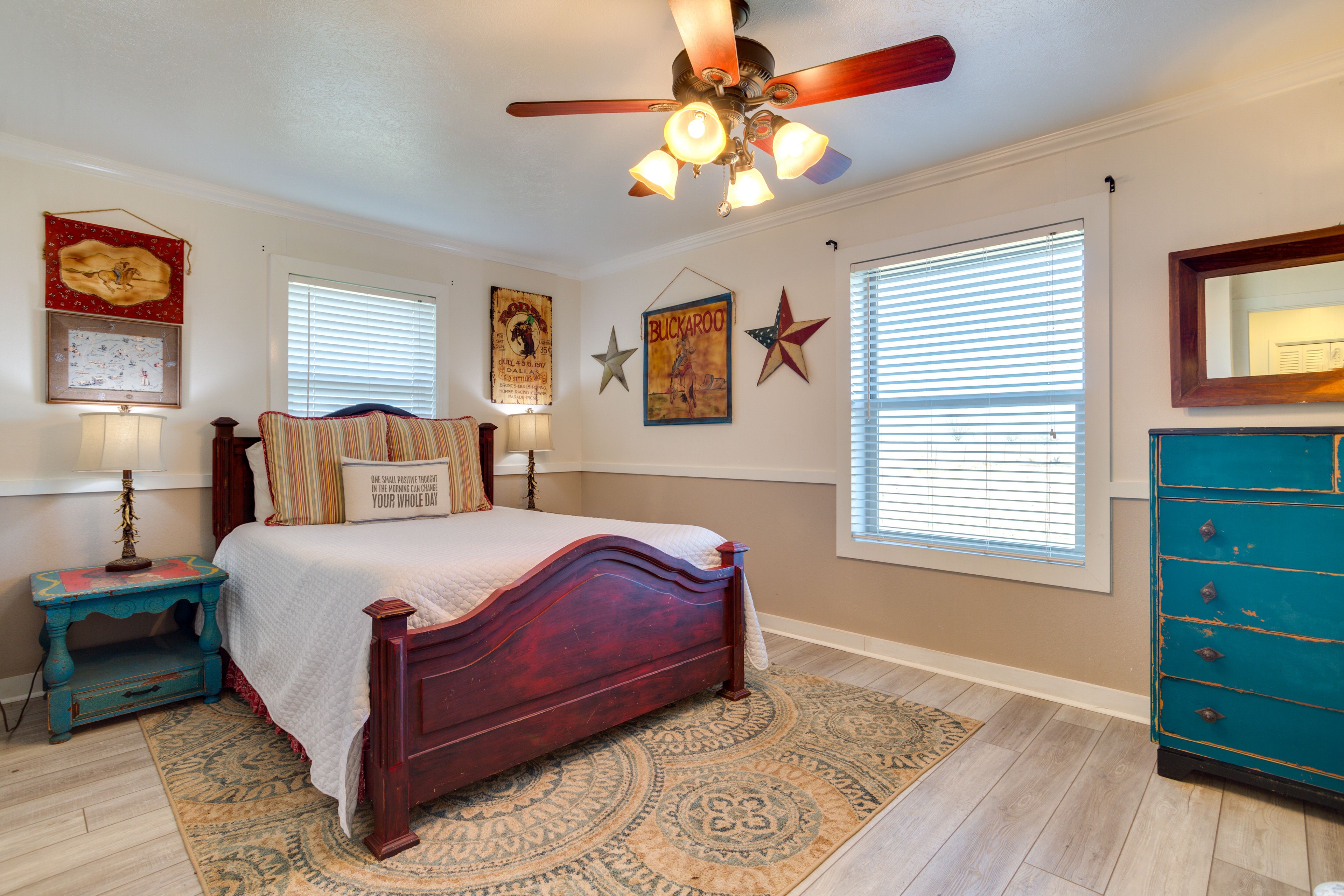 Bedroom 3 | Queen Bed | Smart TV