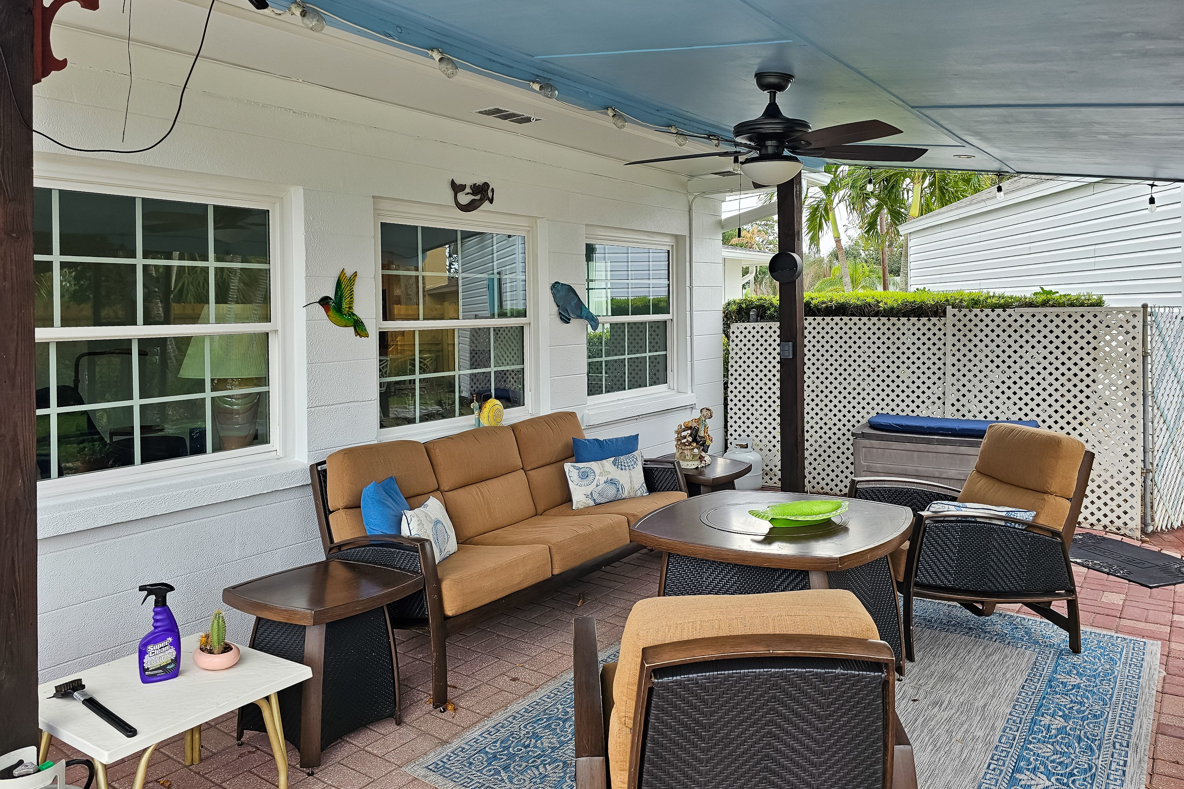 Covered Patio | Gas Grill