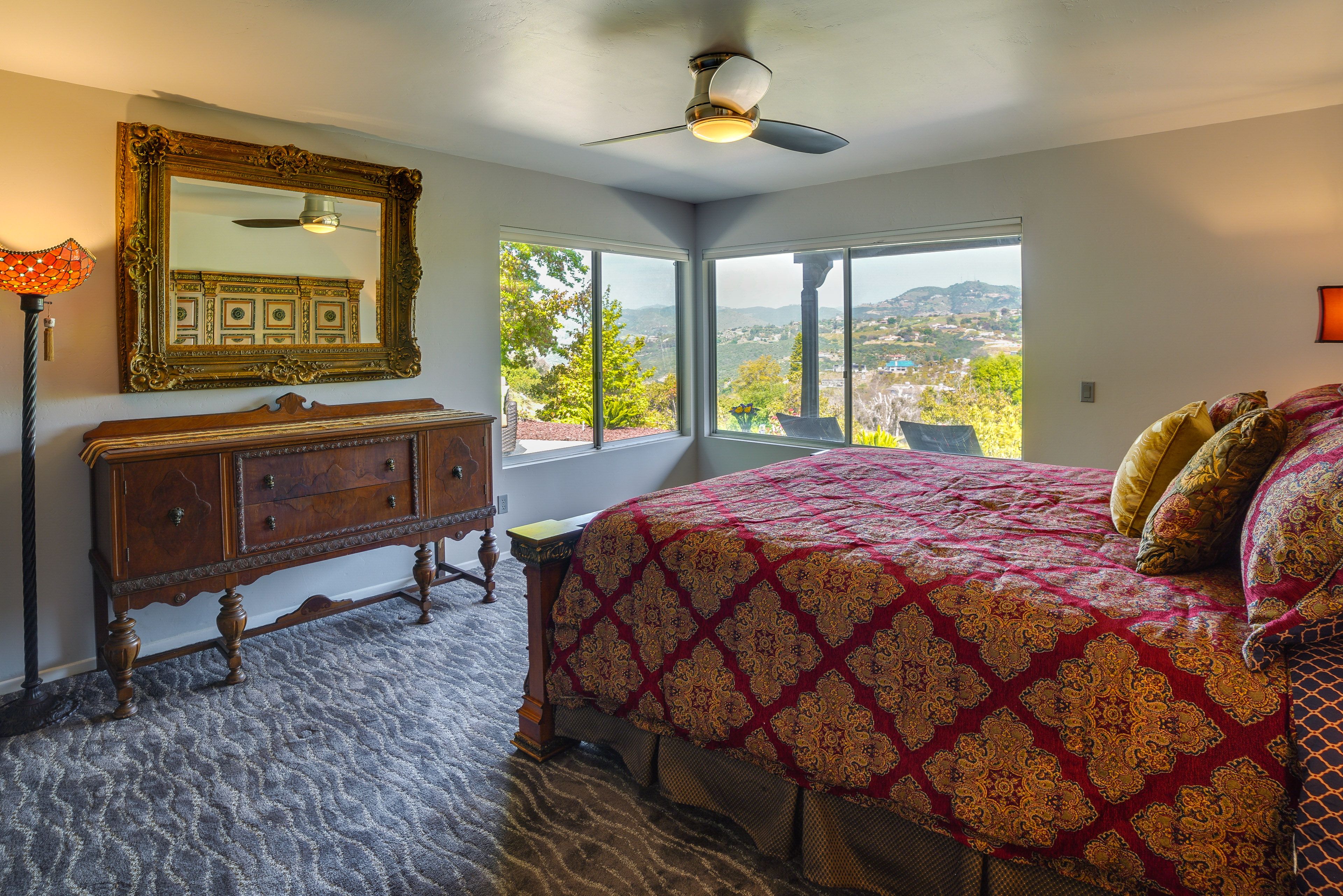 Bedroom 1 | California King Bed