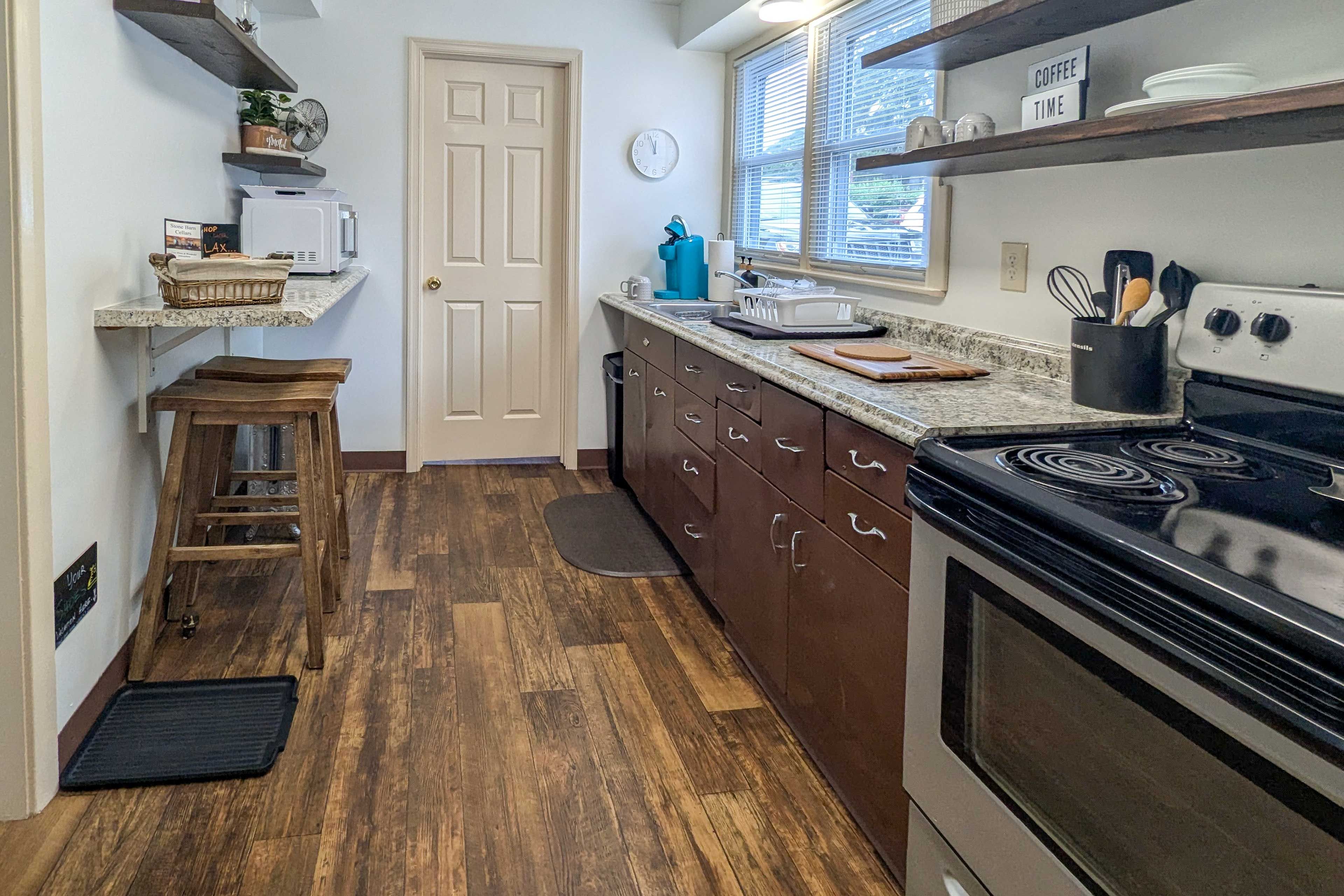 Kitchen | Cooking Basics | Dishware & Flatware | Toaster Oven | Spices
