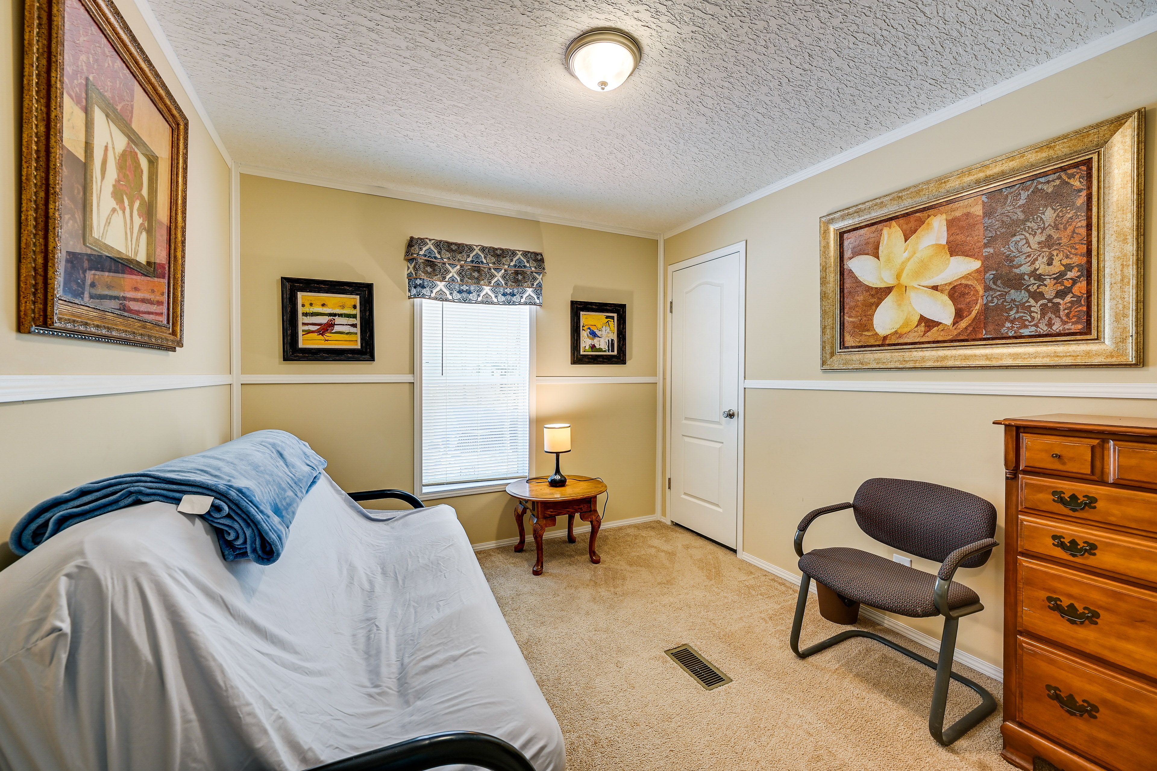 Bedroom 3 | Full Futon