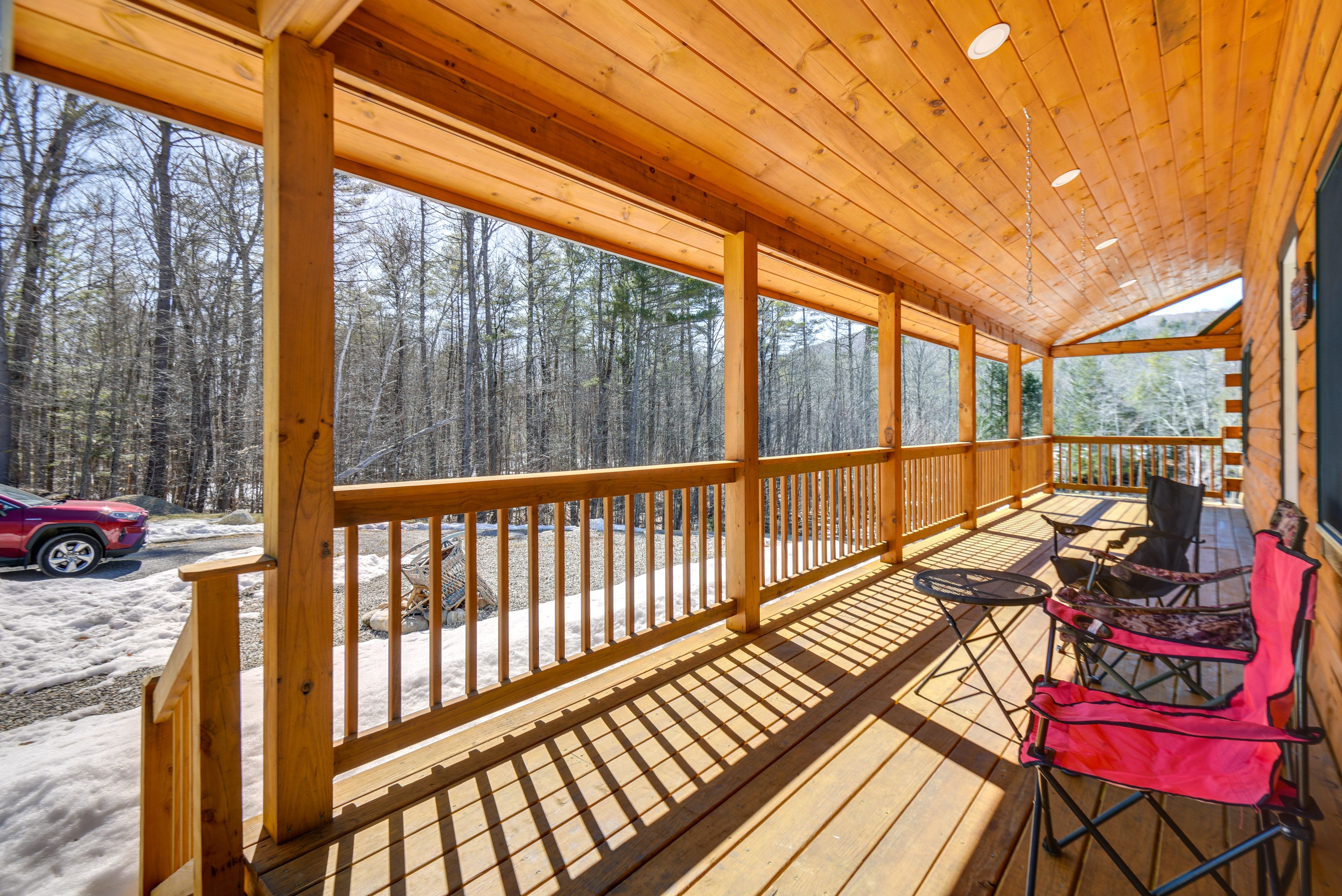 Covered Deck | Free WiFi | Central Heating