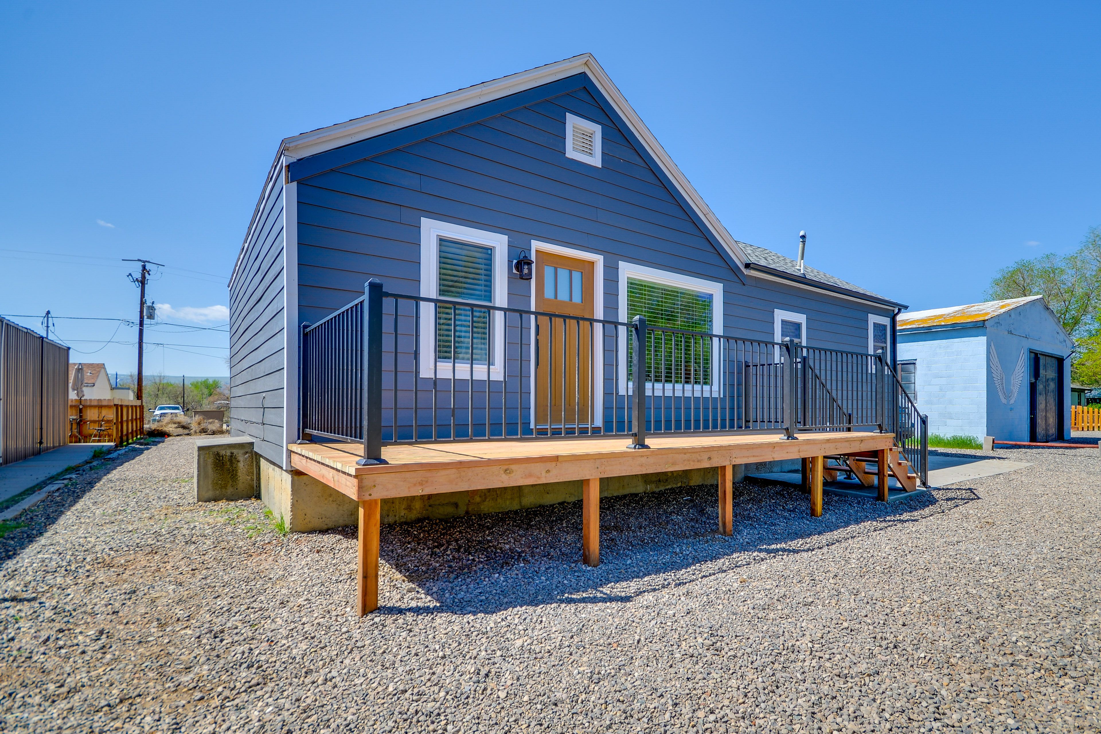 Exterior | Deck