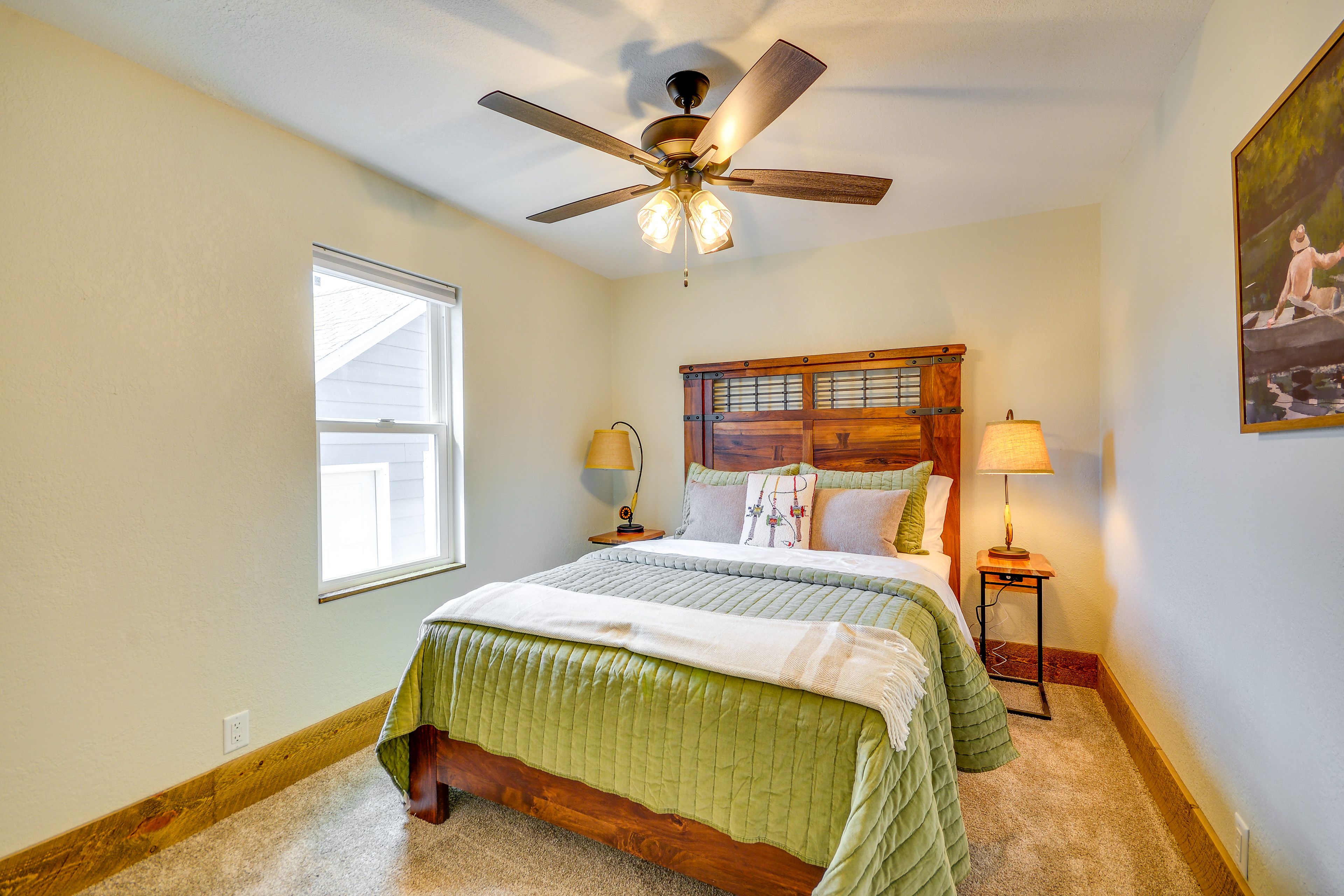 Bedroom 1 | Queen Bed | Linens Provided