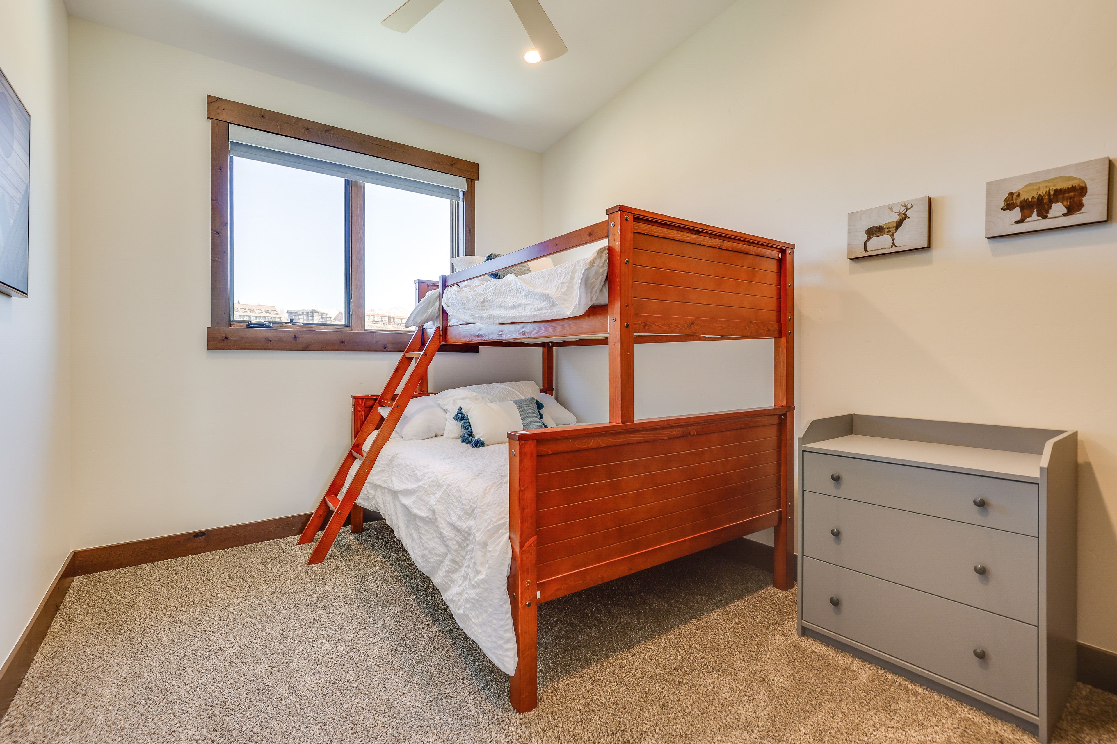 Bedroom 2 | Top Level | Twin/Full Bunk Bed