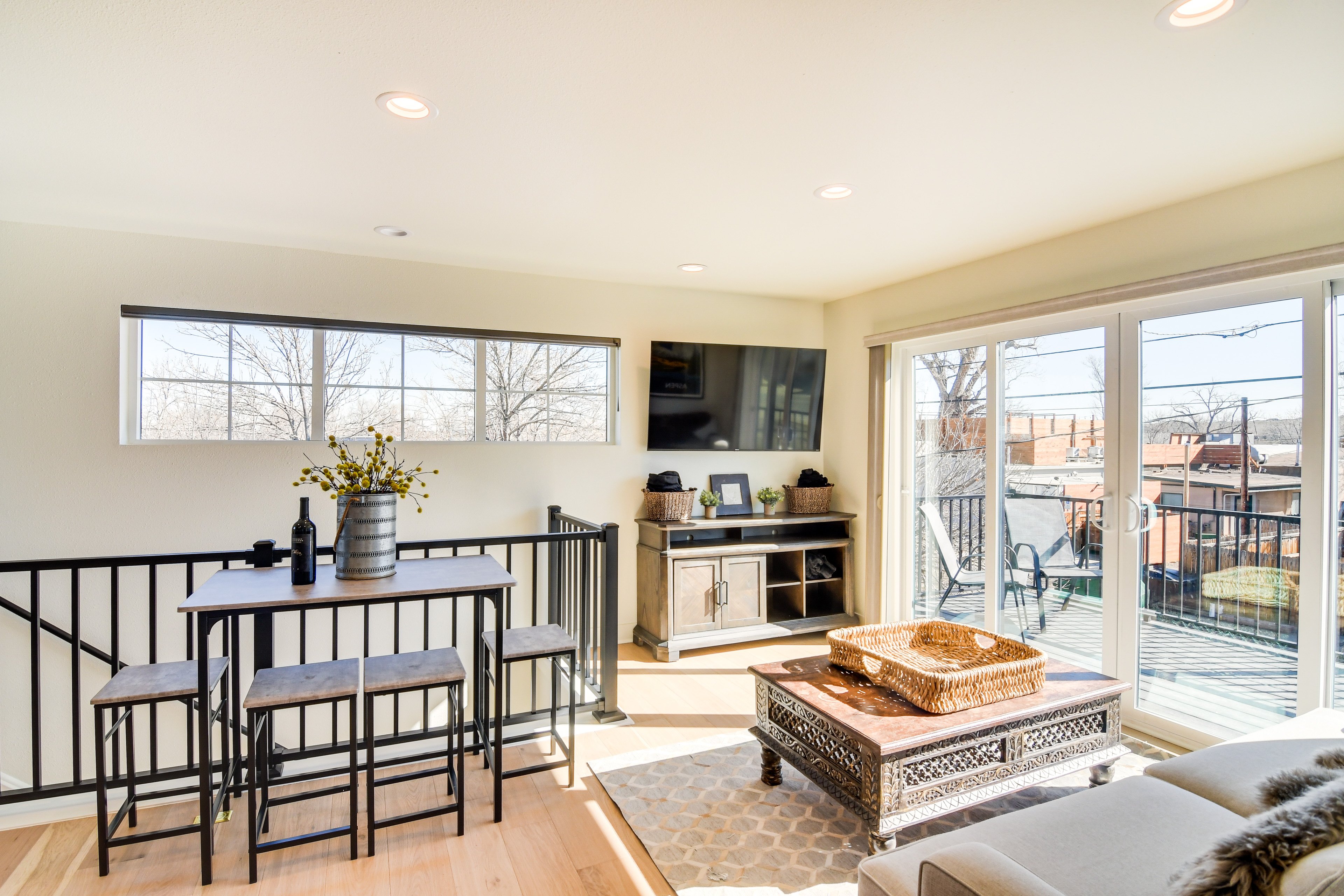 Erie Vacation Rental | 2BR | 1.5BA | 791 Sq Ft | Stairs to Enter