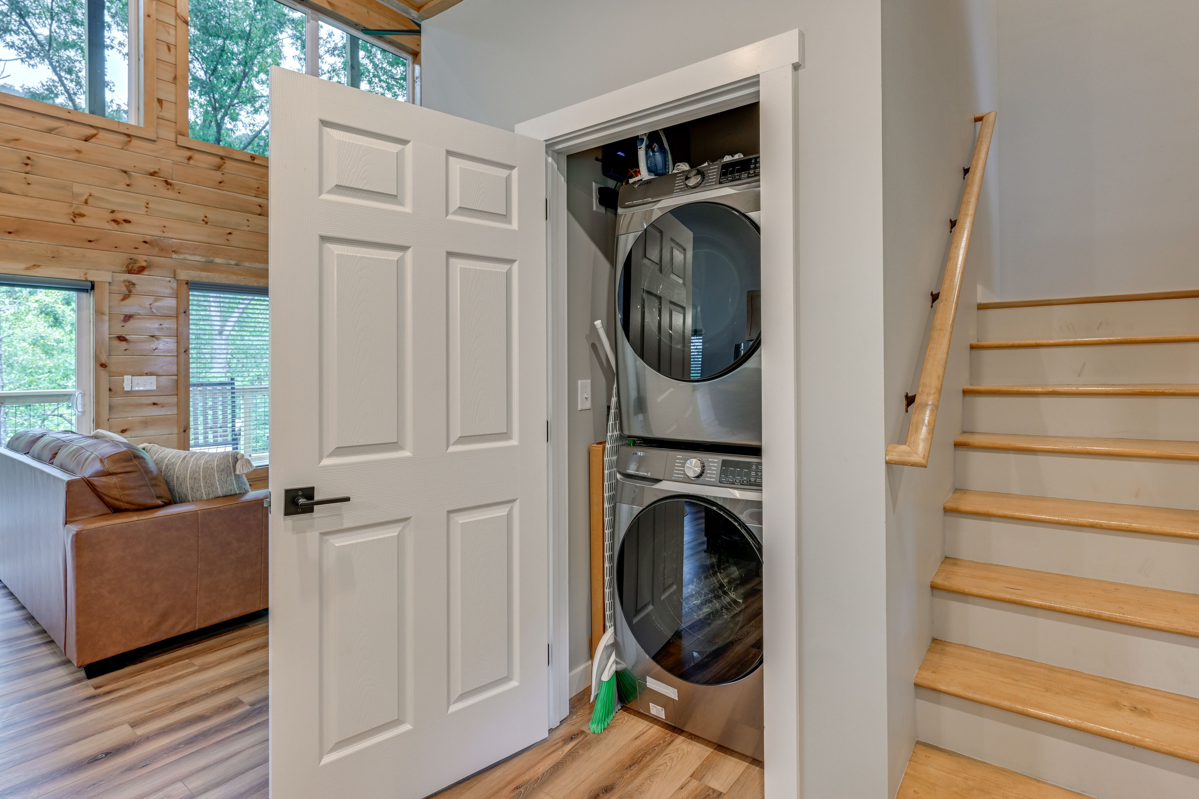 Laundry Closet | 1st Floor | Washer/Dryer