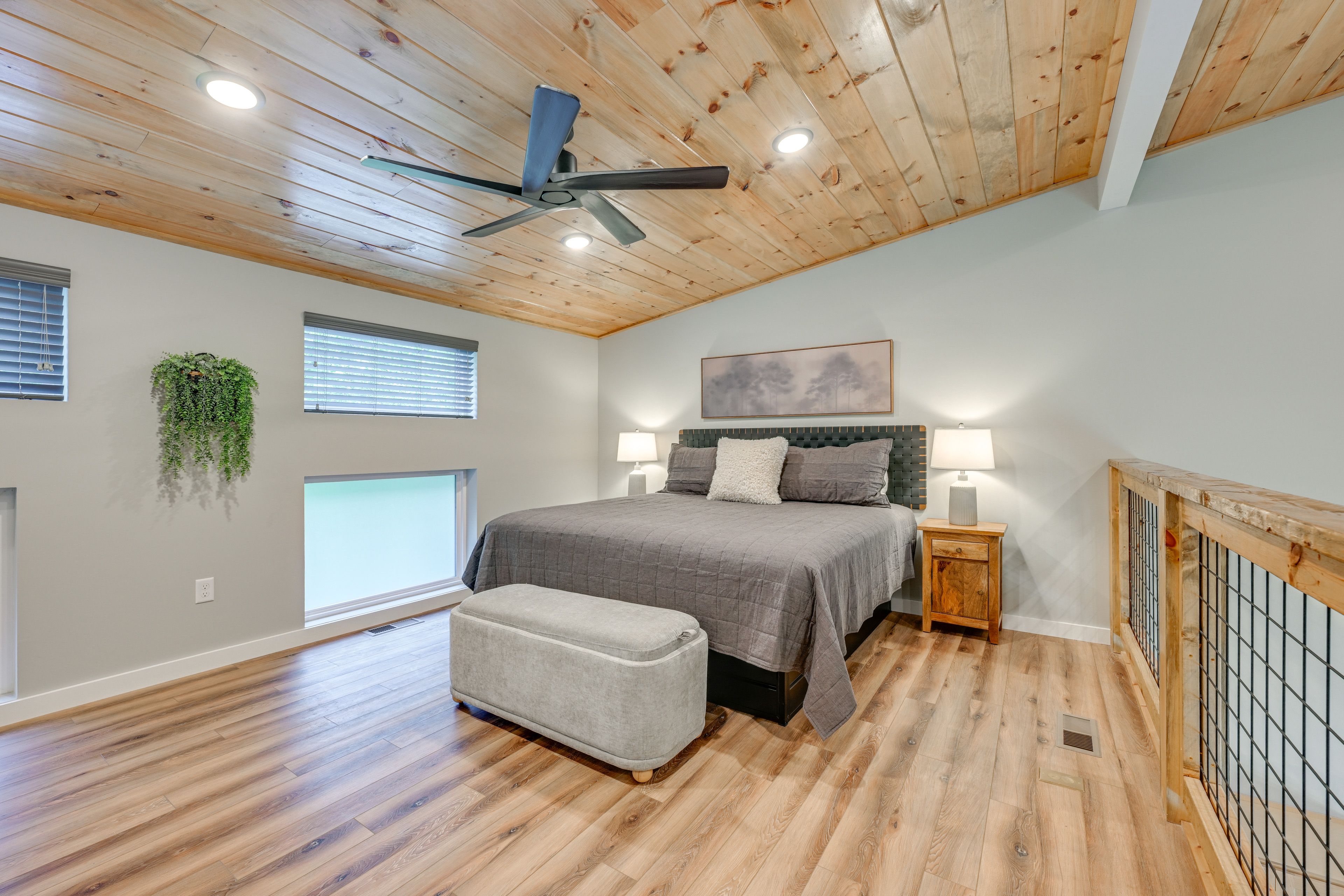 Bedroom (Loft) | 2nd Floor | King Bed | Smart TV