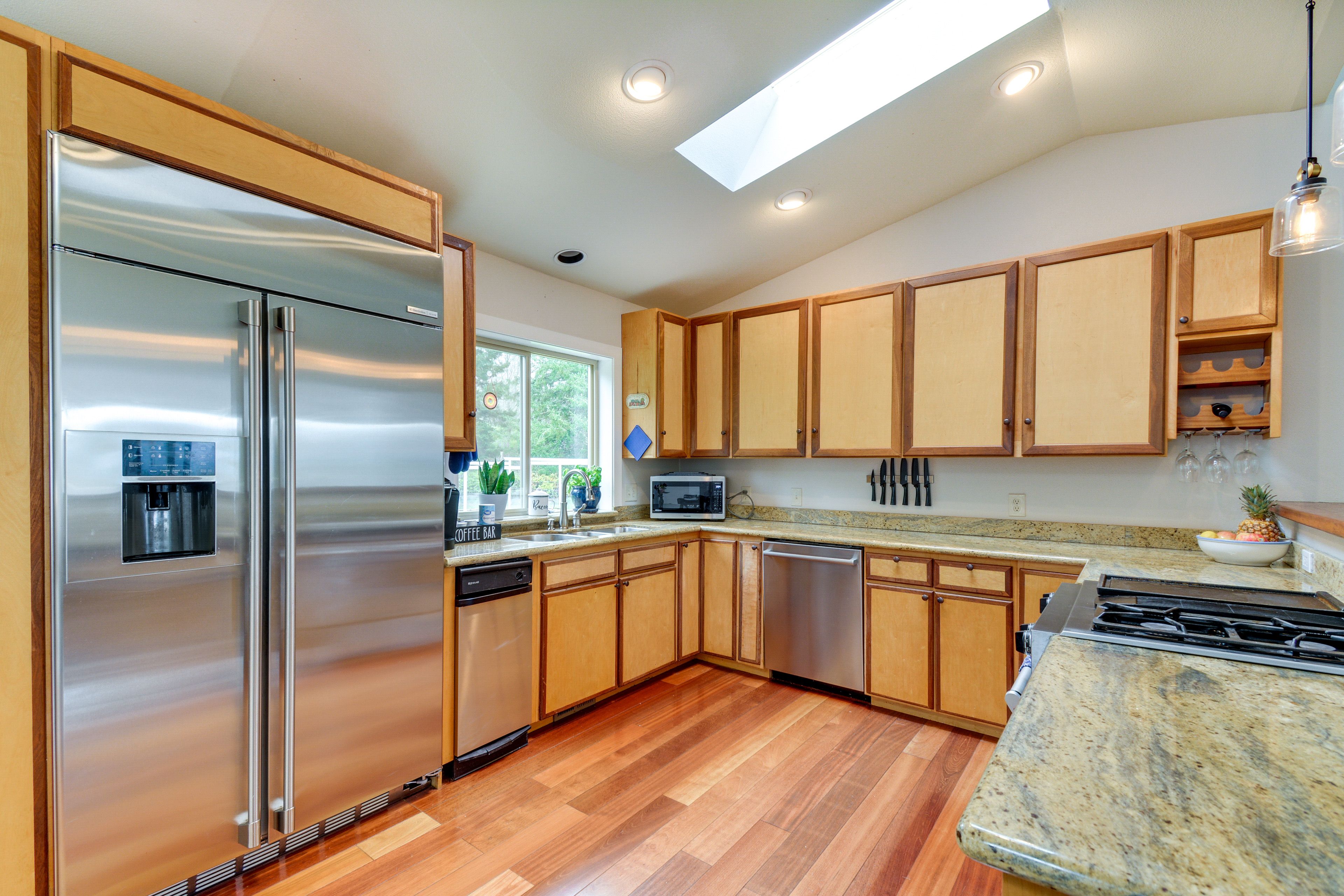 Kitchen | Cooking Basics | Coffee Maker | 2nd Floor