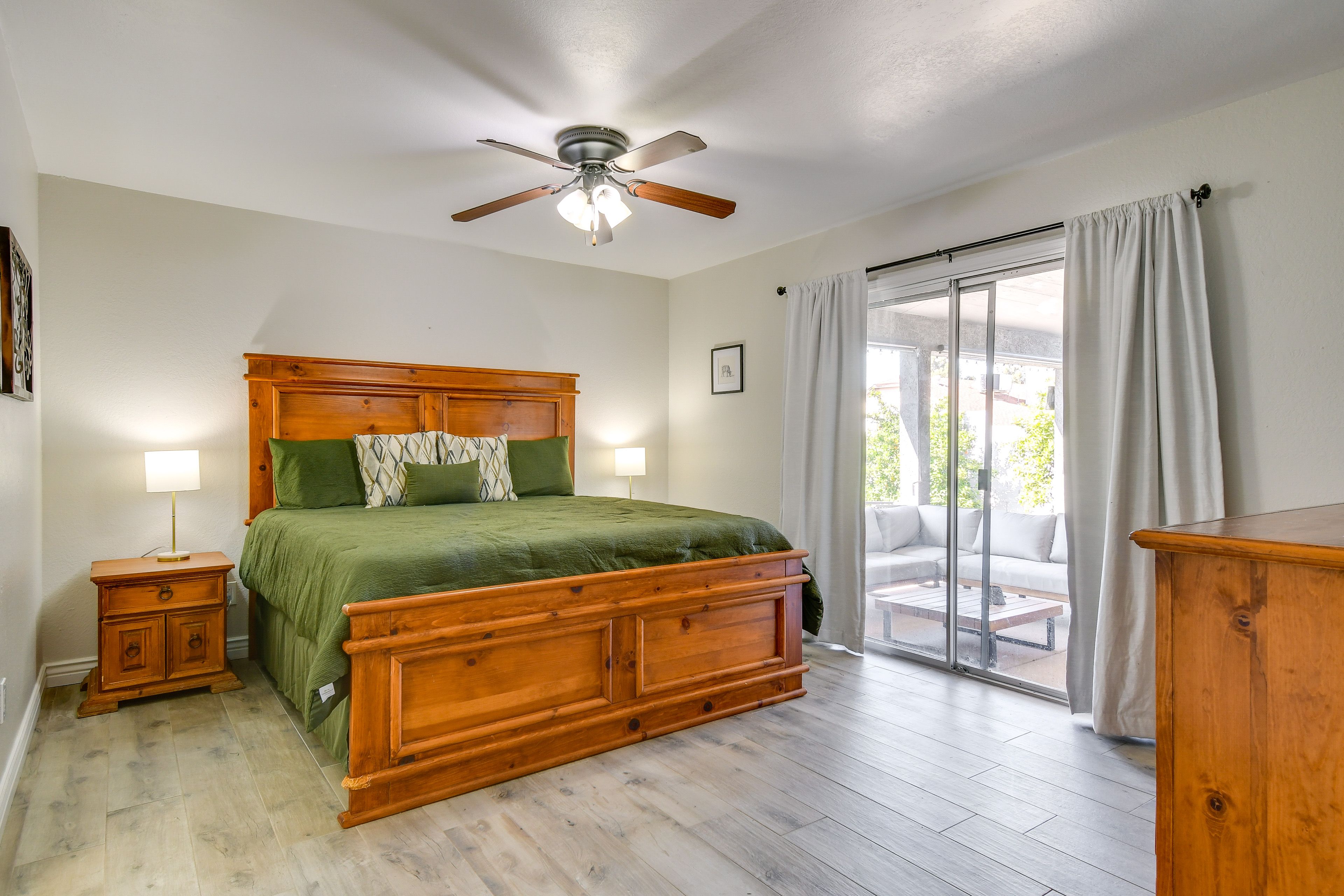 Bedroom 1 | King Bed | Linens Provided