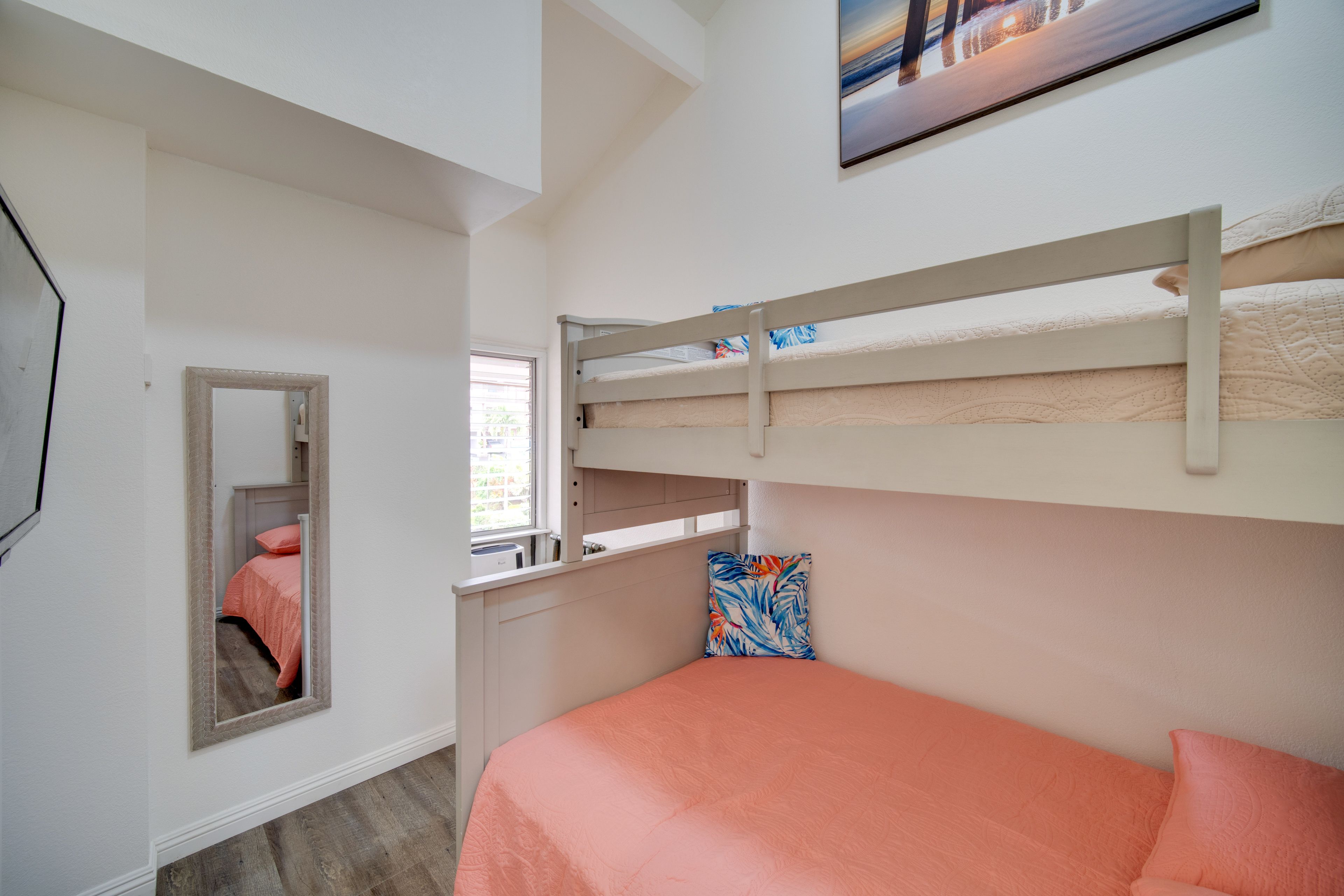 Bedroom 2 | Twin/Full Bunk Bed | 2nd Floor | Smart TV