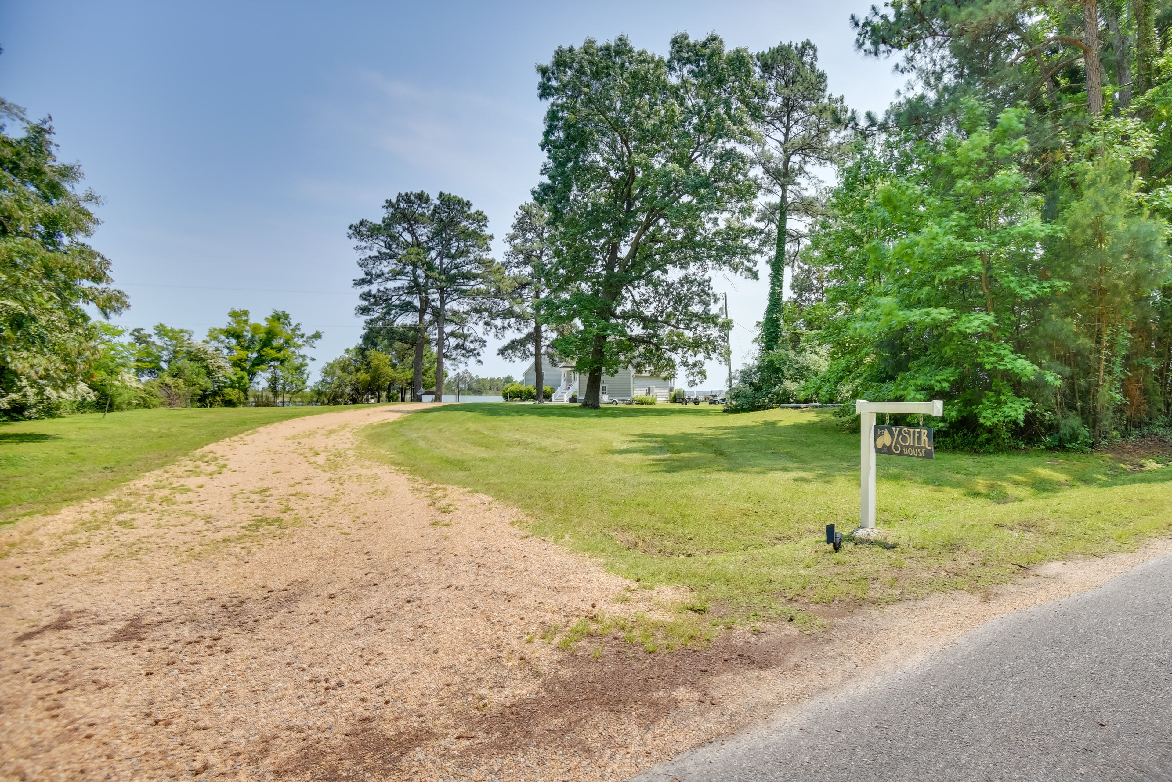 Driveway Entrance