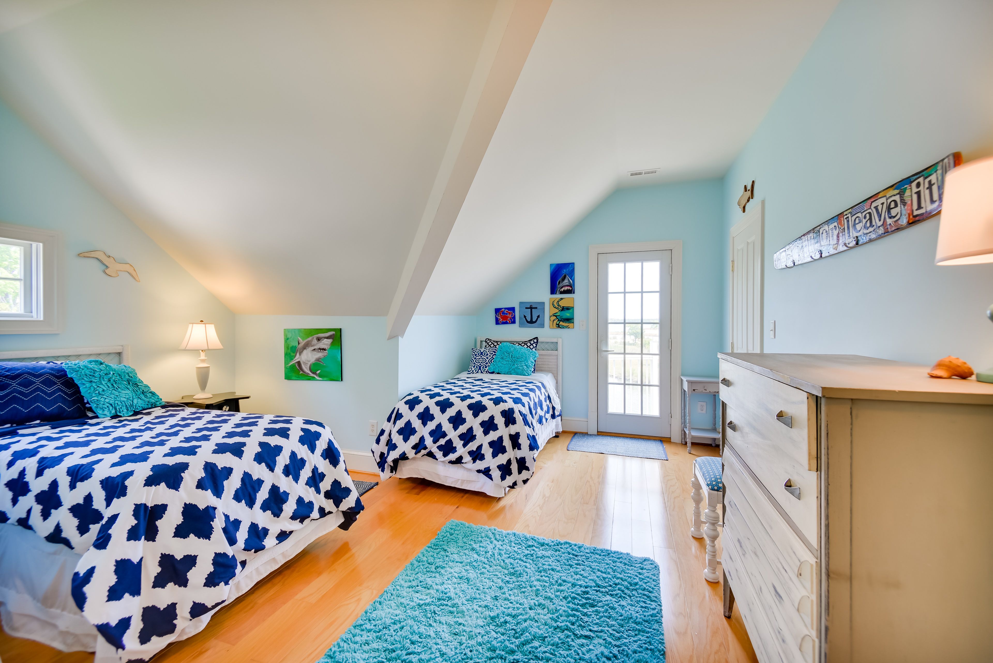 Bedroom 2 | 2 Twin Beds