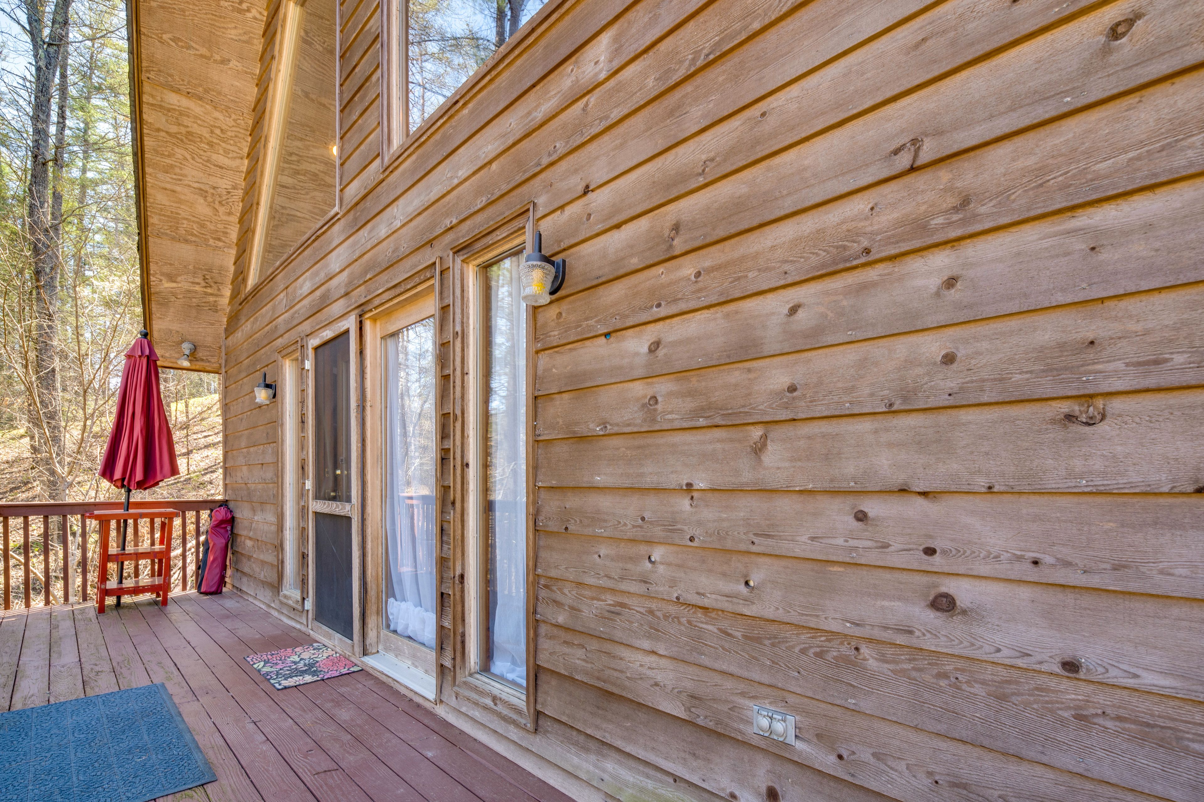 Wraparound Deck