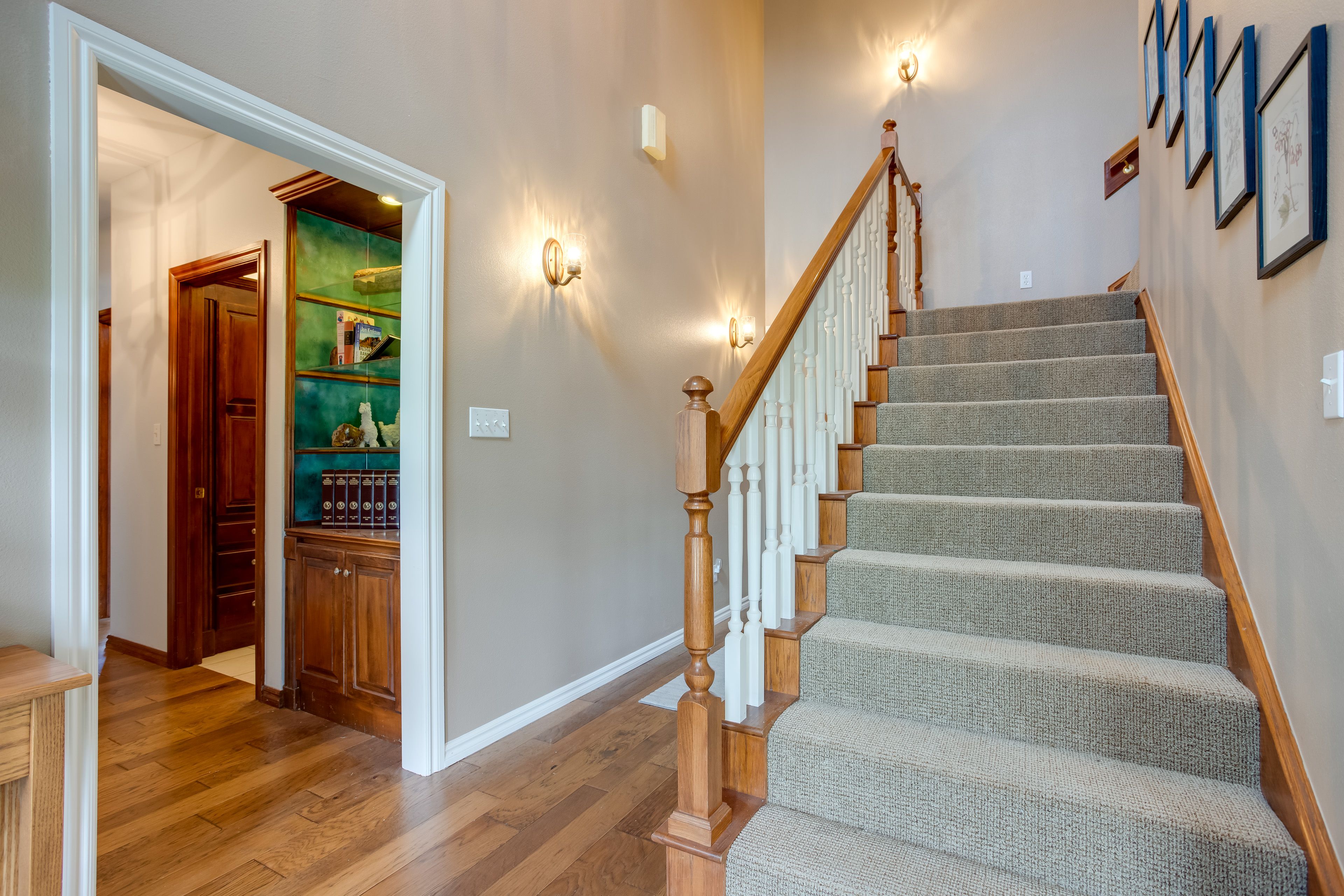 Stairs to 2nd Floor