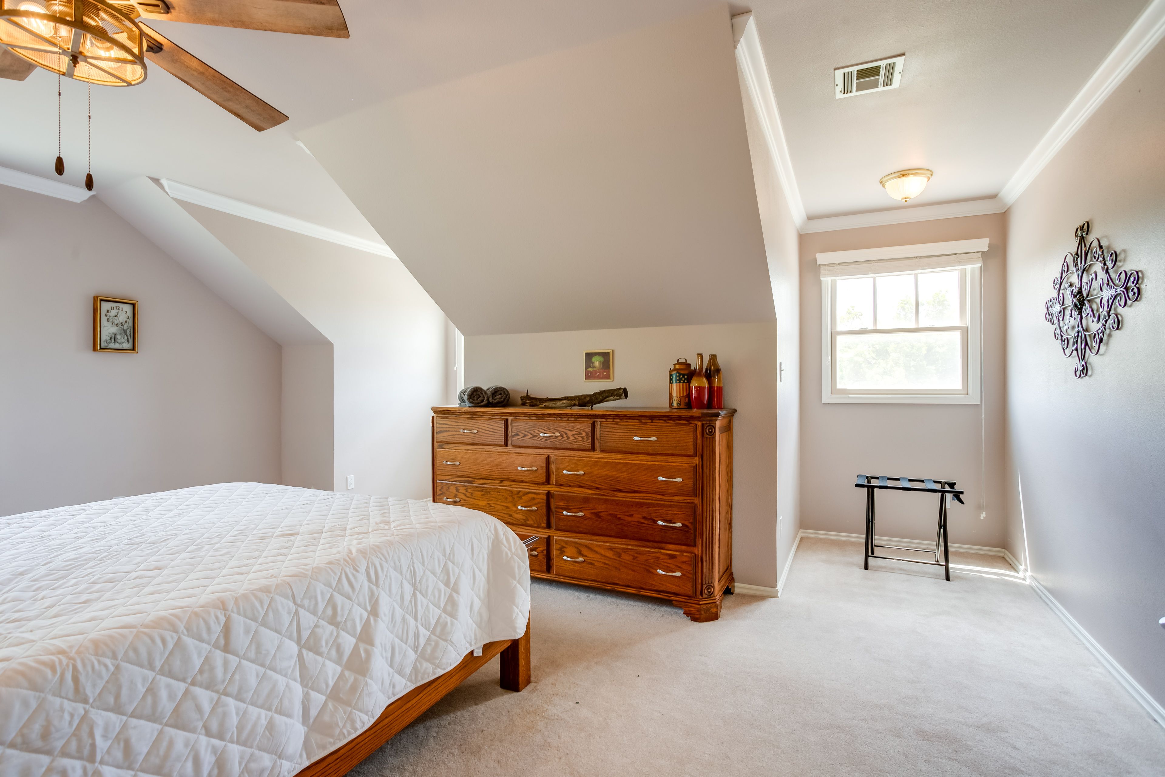 Bedroom 3 | Queen Bed | 2nd Floor