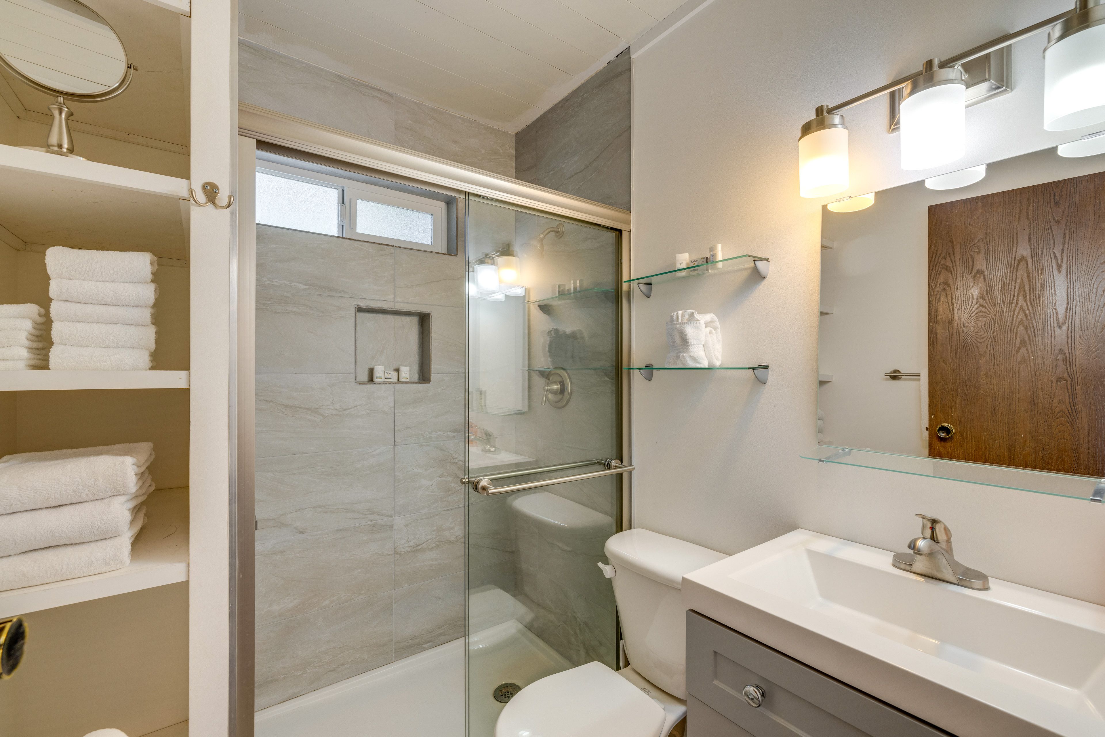 Bathroom | Complimentary Toiletries