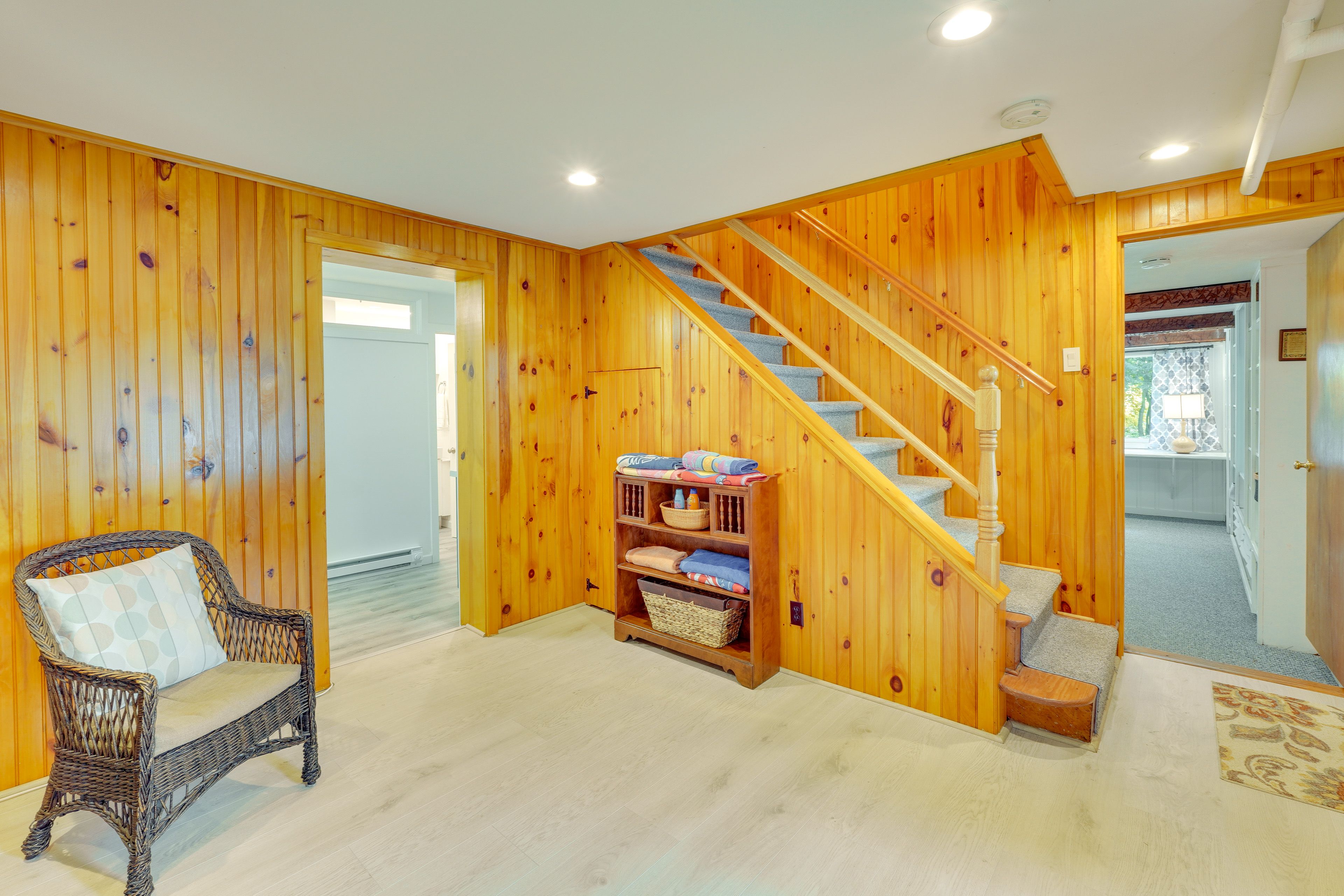 Lower Floor Access | Treadmill