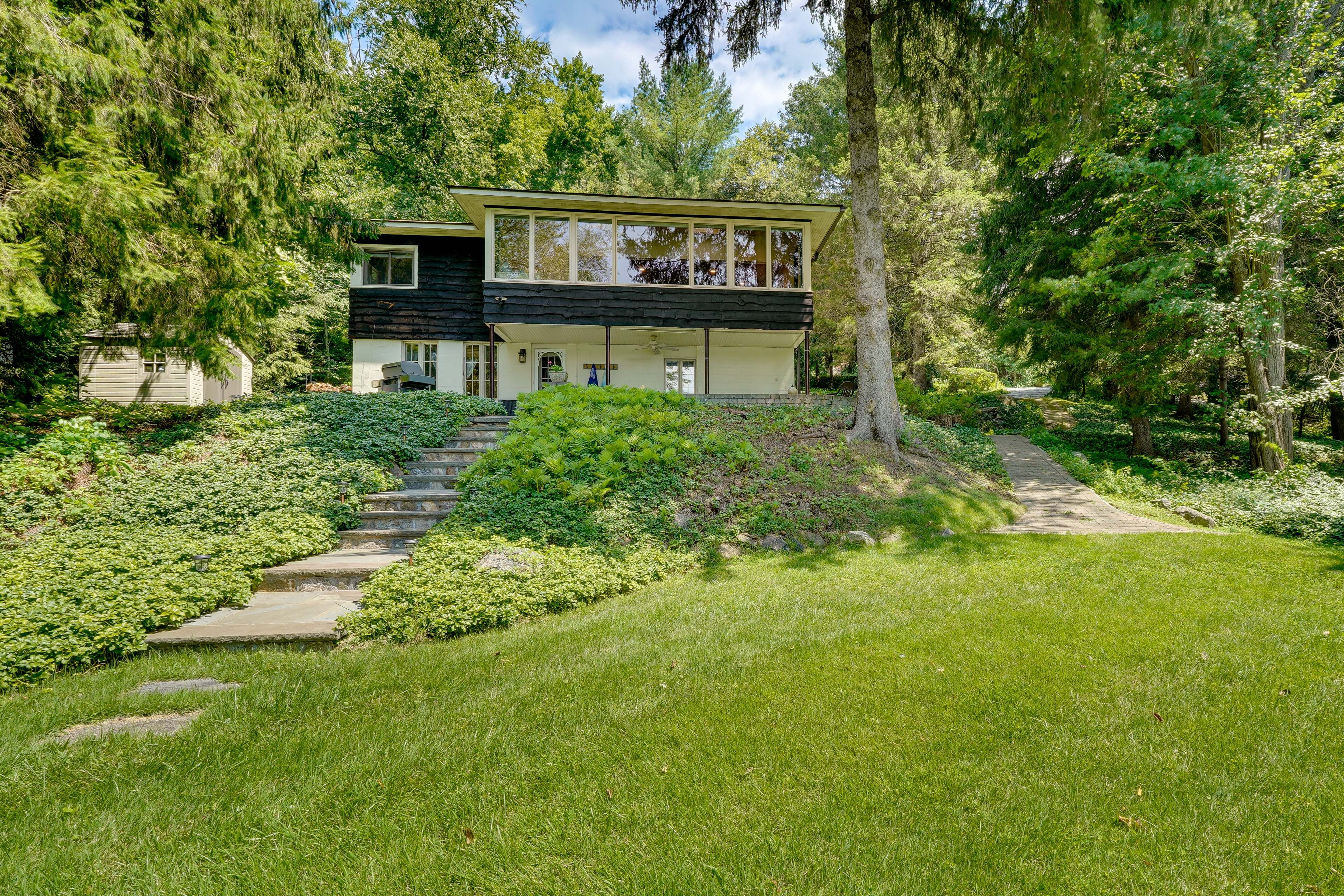Cottage Exterior | Private Yard