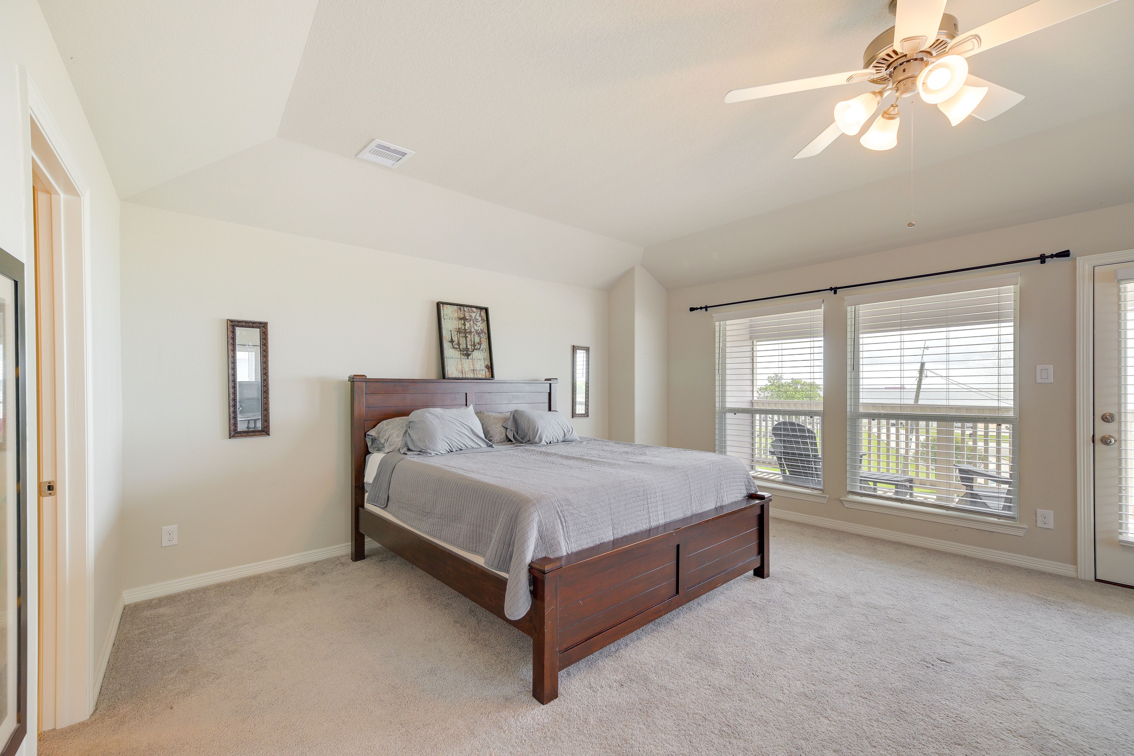 Bedroom 2 | King Bed | 2nd Floor | En-Suite Bathroom | Balcony