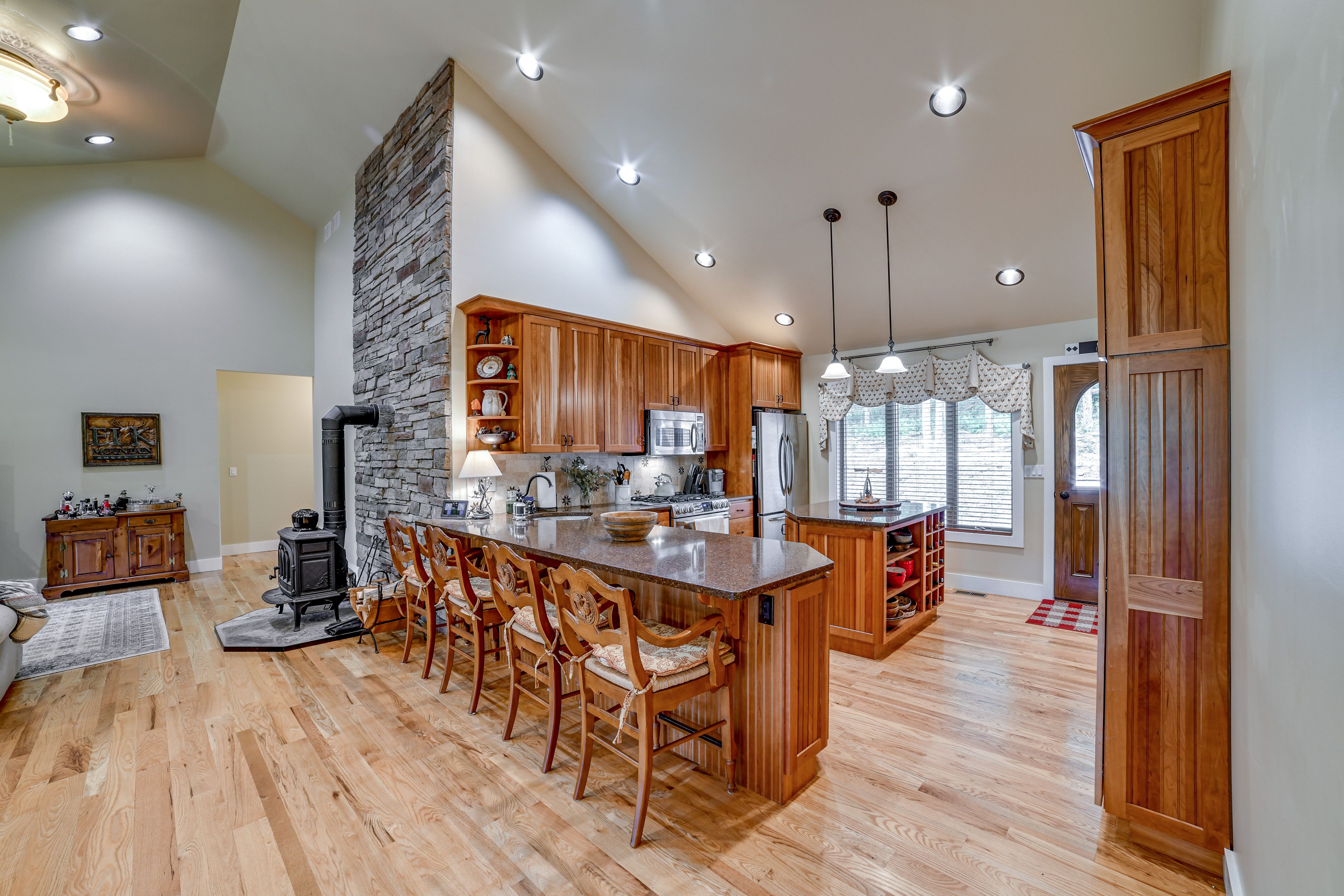Kitchen | Keurig | Toaster