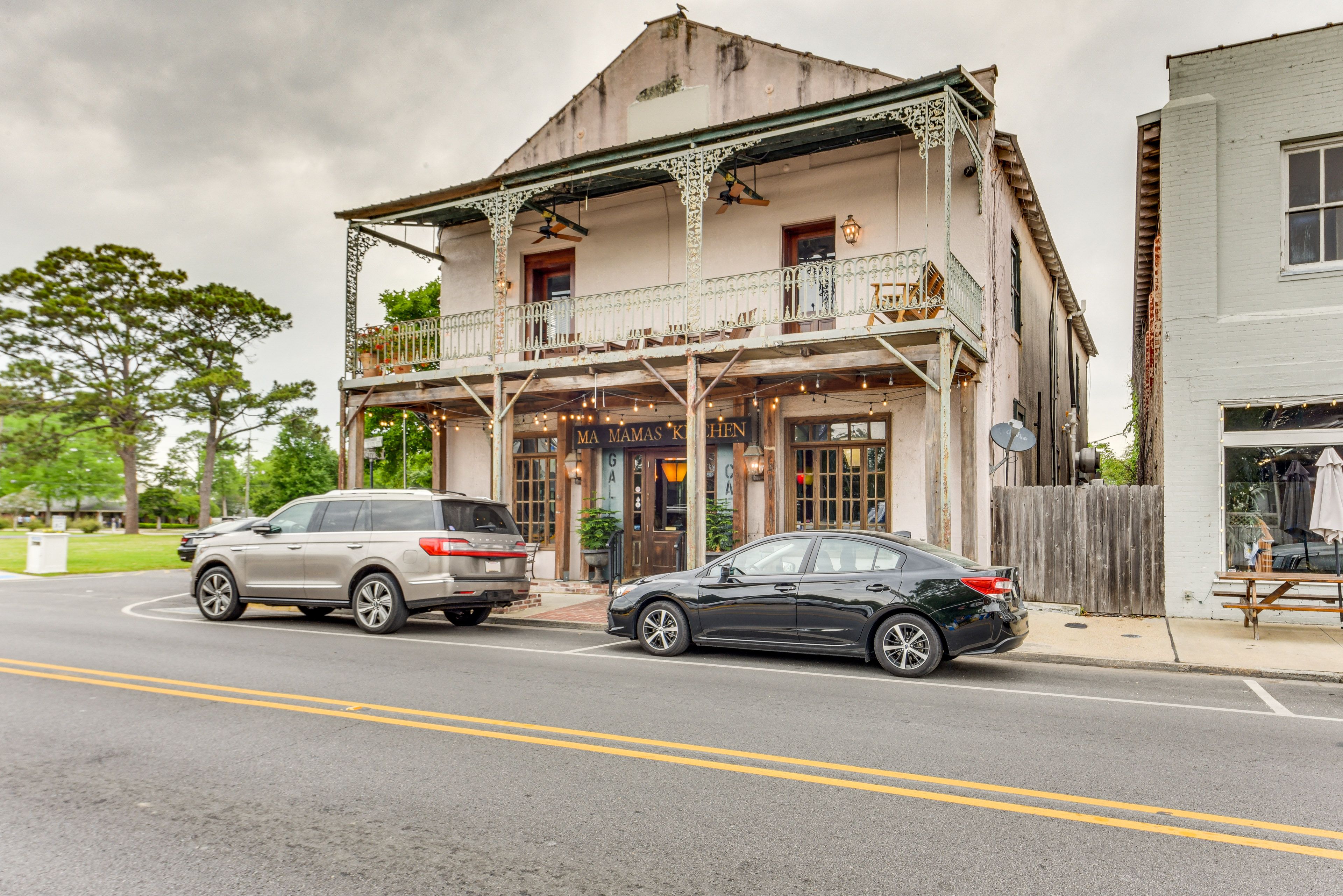 Parking | Street Parking (First-Come, First-Served Basis)