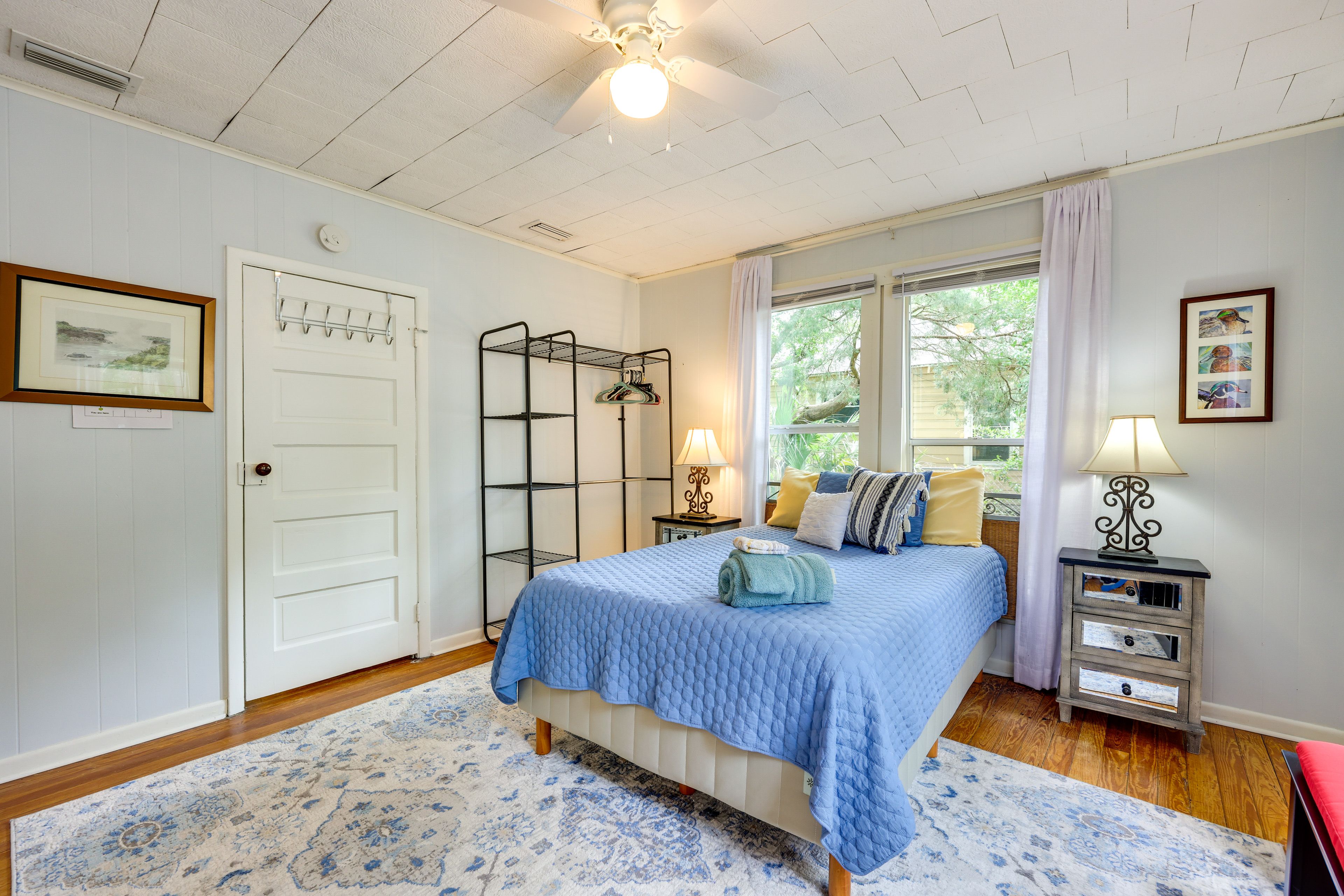 Bedroom 1 | Queen Bed | Linens Provided | Crib Available