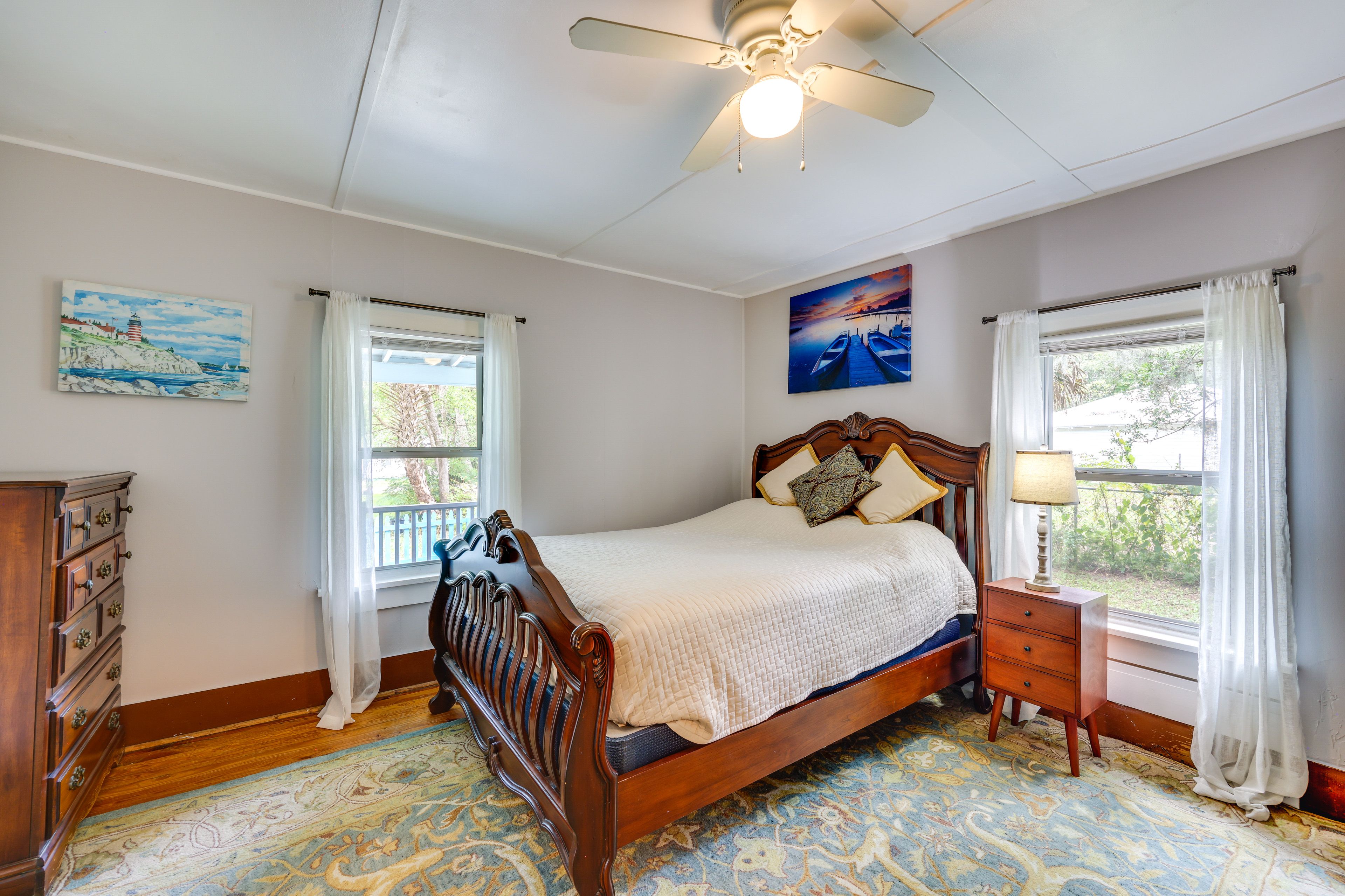 Bedroom 2 | Queen Bed