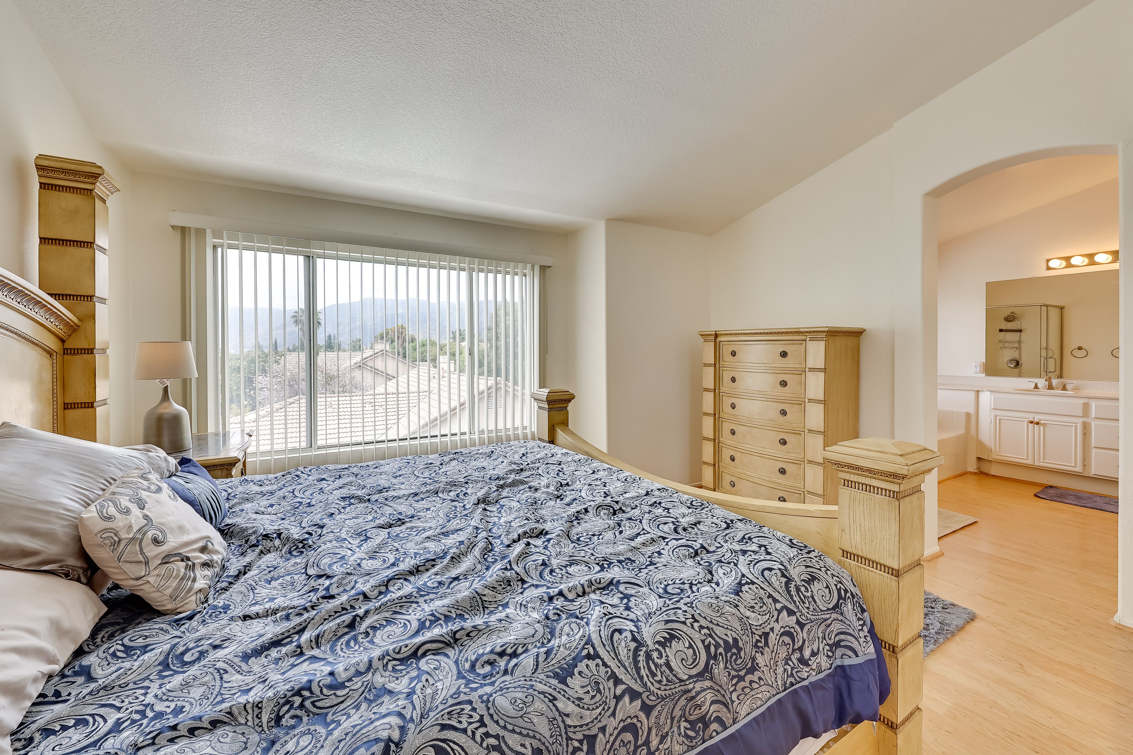 Bedroom 1 | King Bed | Linens Provided | En-Suite Bathroom