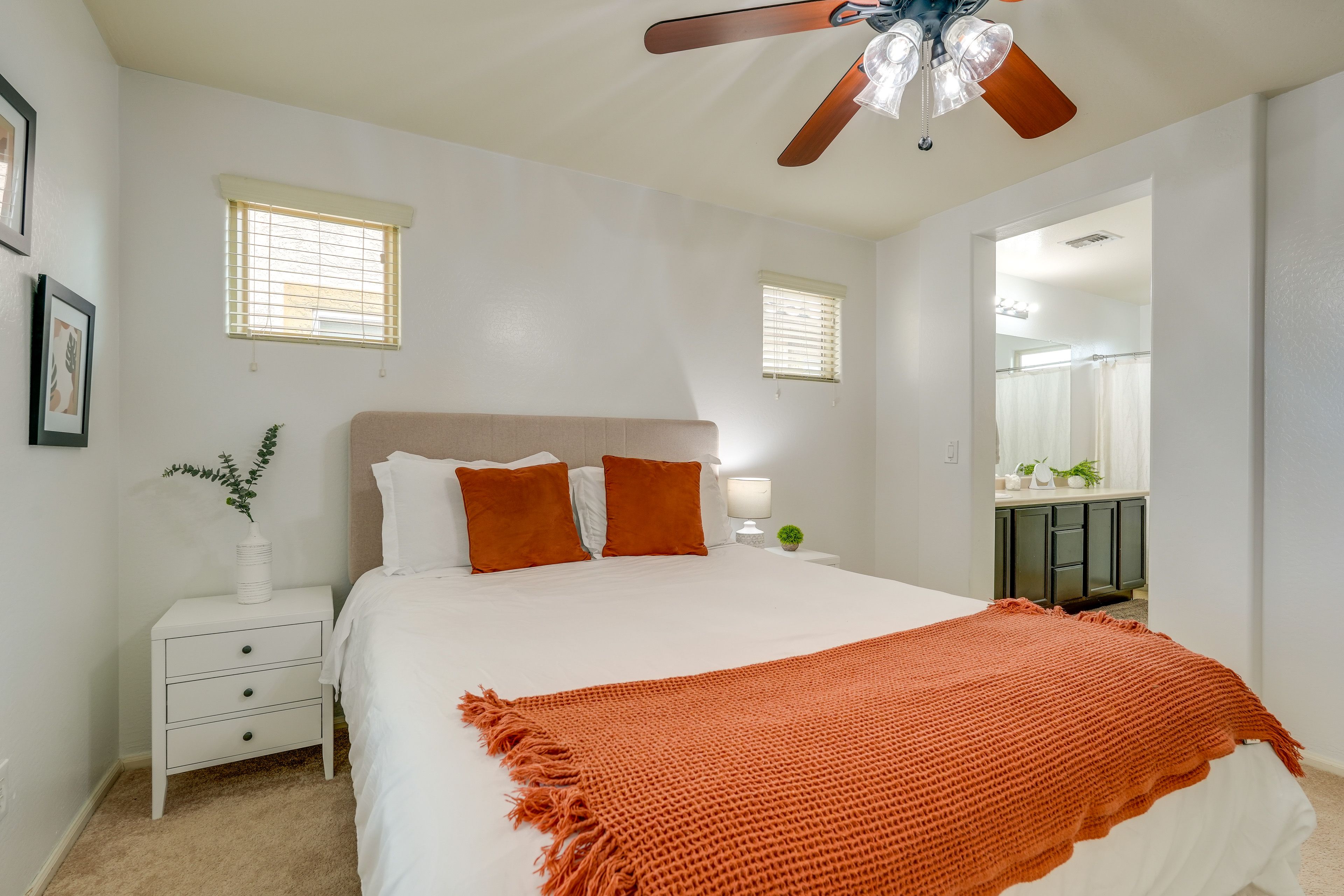 Bedroom Suite | Queen Bed | Linens Provided