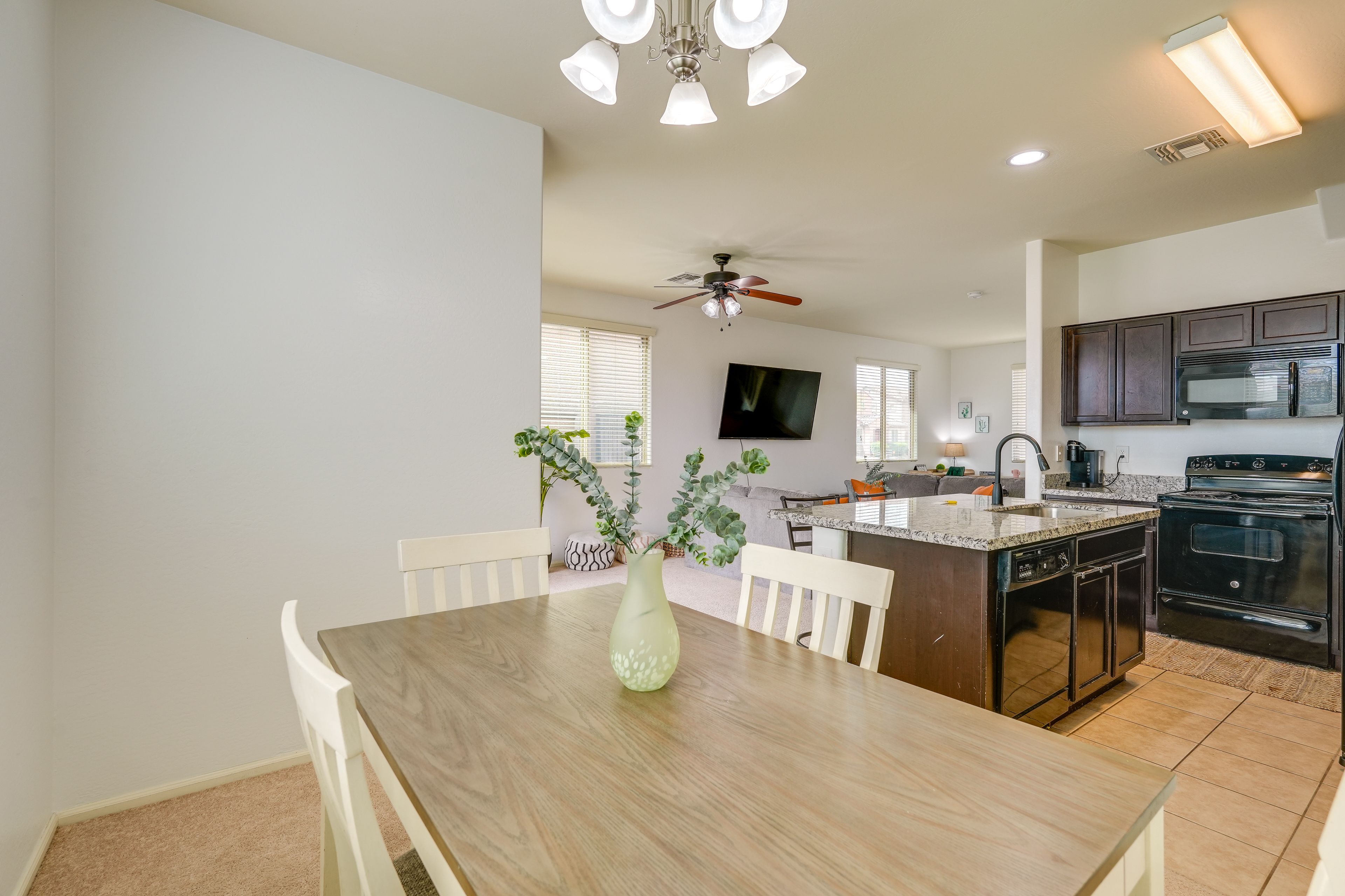 Dining Room | Dishware & Flatware Provided