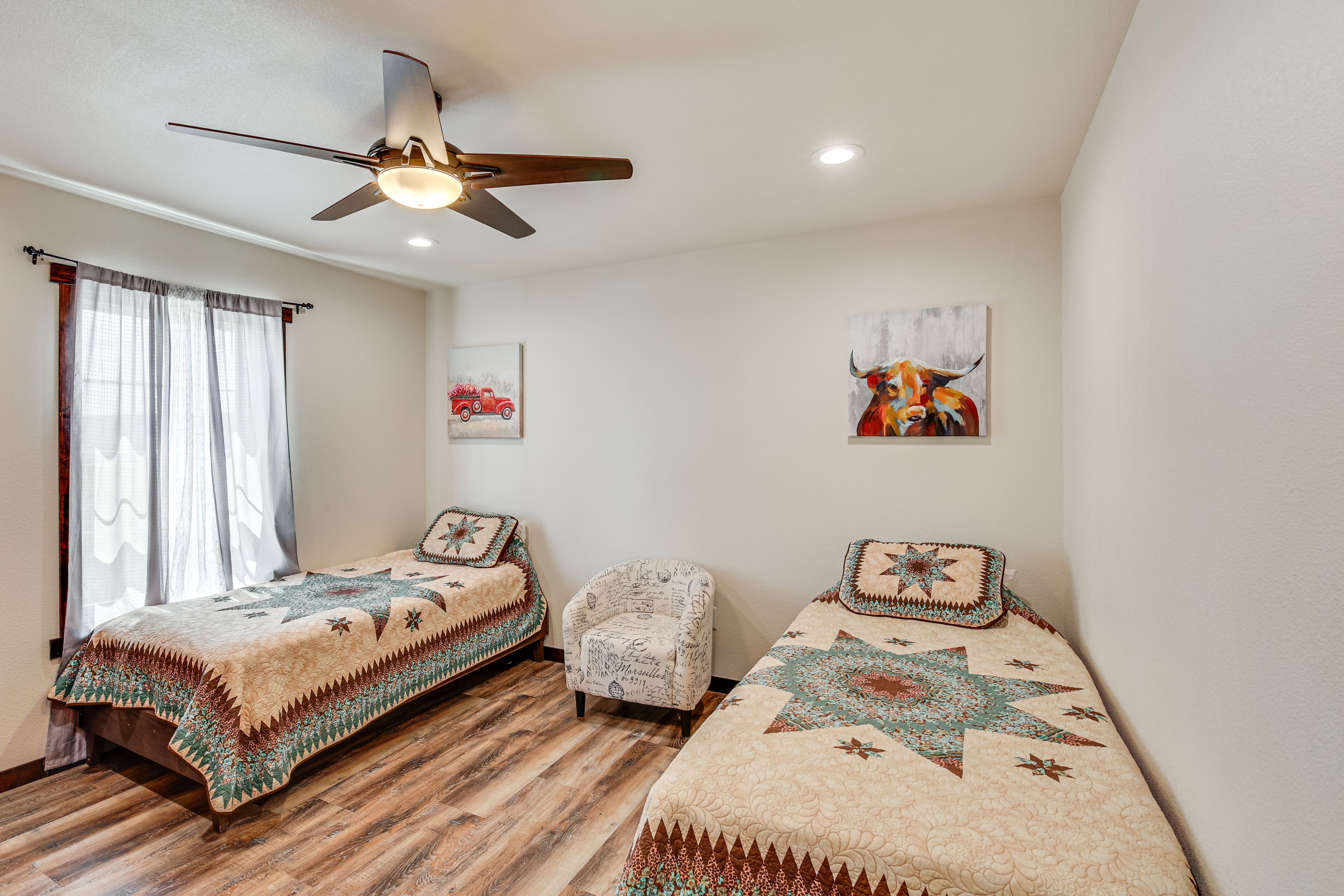 Bedroom 4 | 2 Twin Beds | 2nd Floor