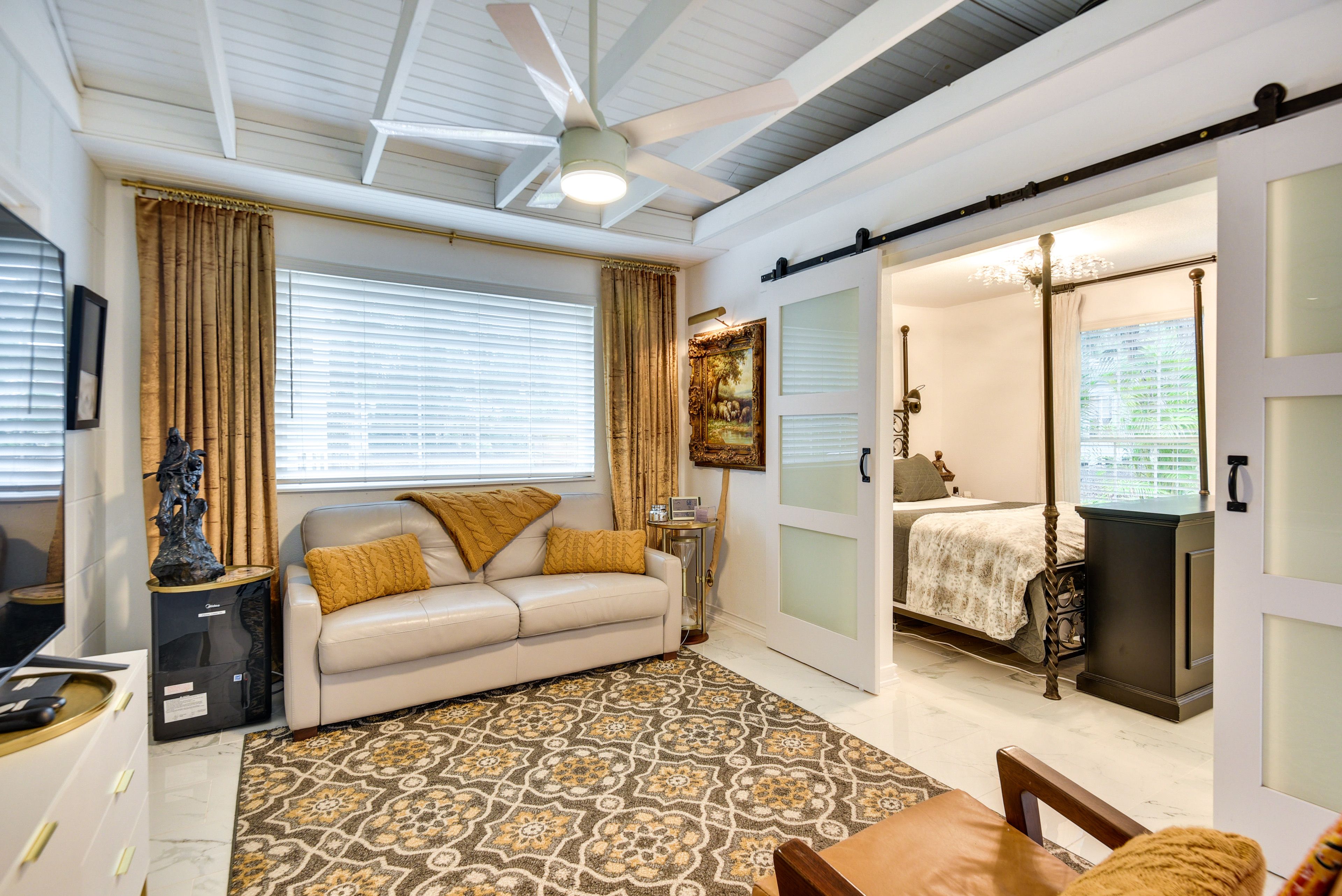 Living Room | Central A/C & Heating | Full Sleeper Sofa