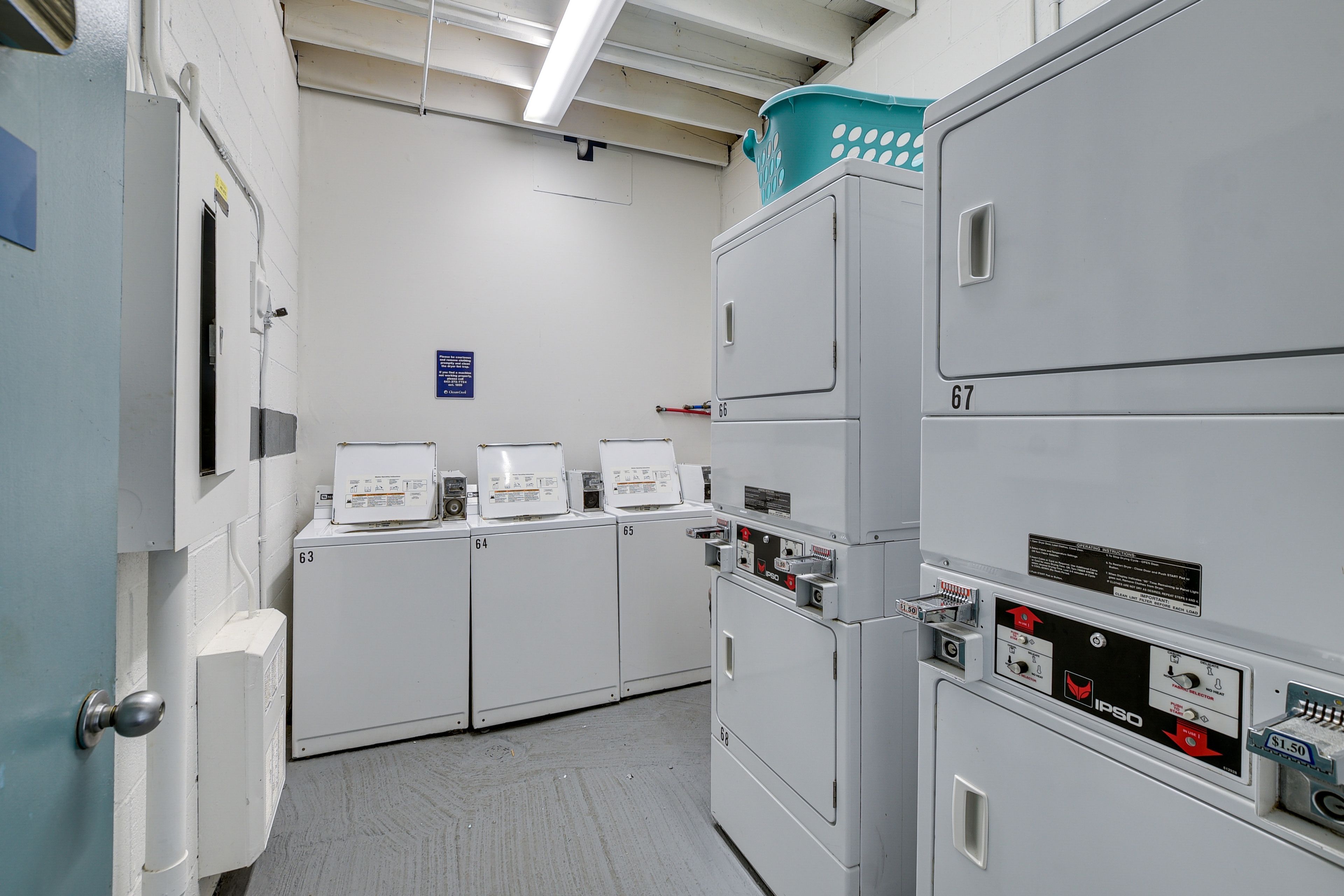 Coin Laundry