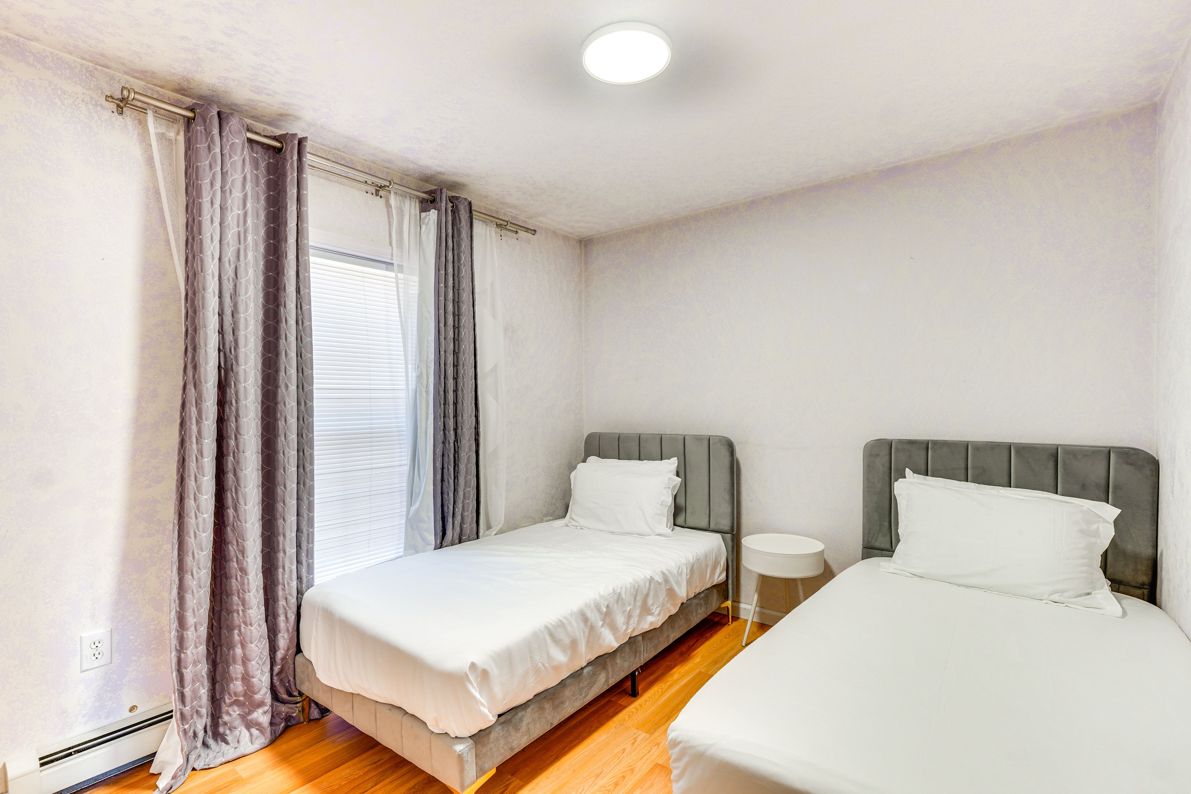 Bedroom 3 | 2 Full Beds