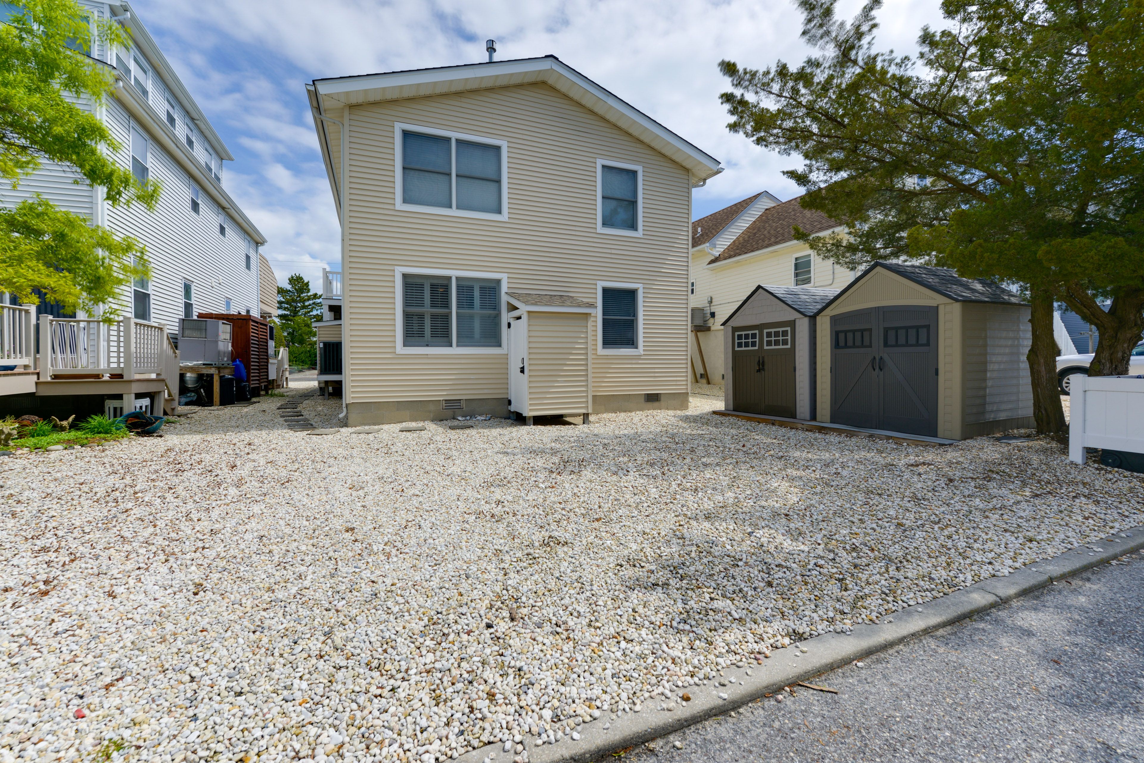Parking | Driveway (1 Vehicle)