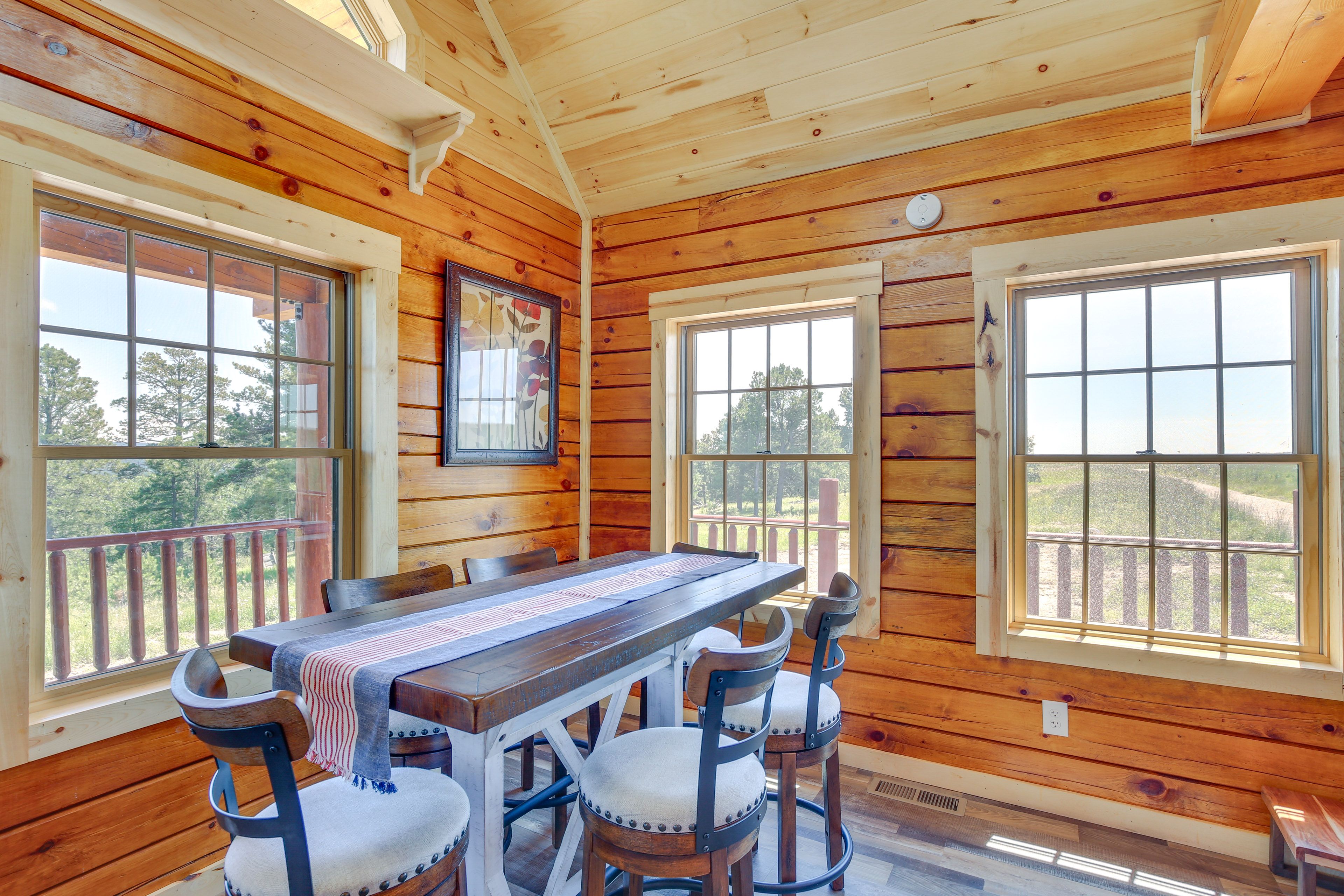 Dining Area | Dishware/Flatware Provided | Coffee Maker