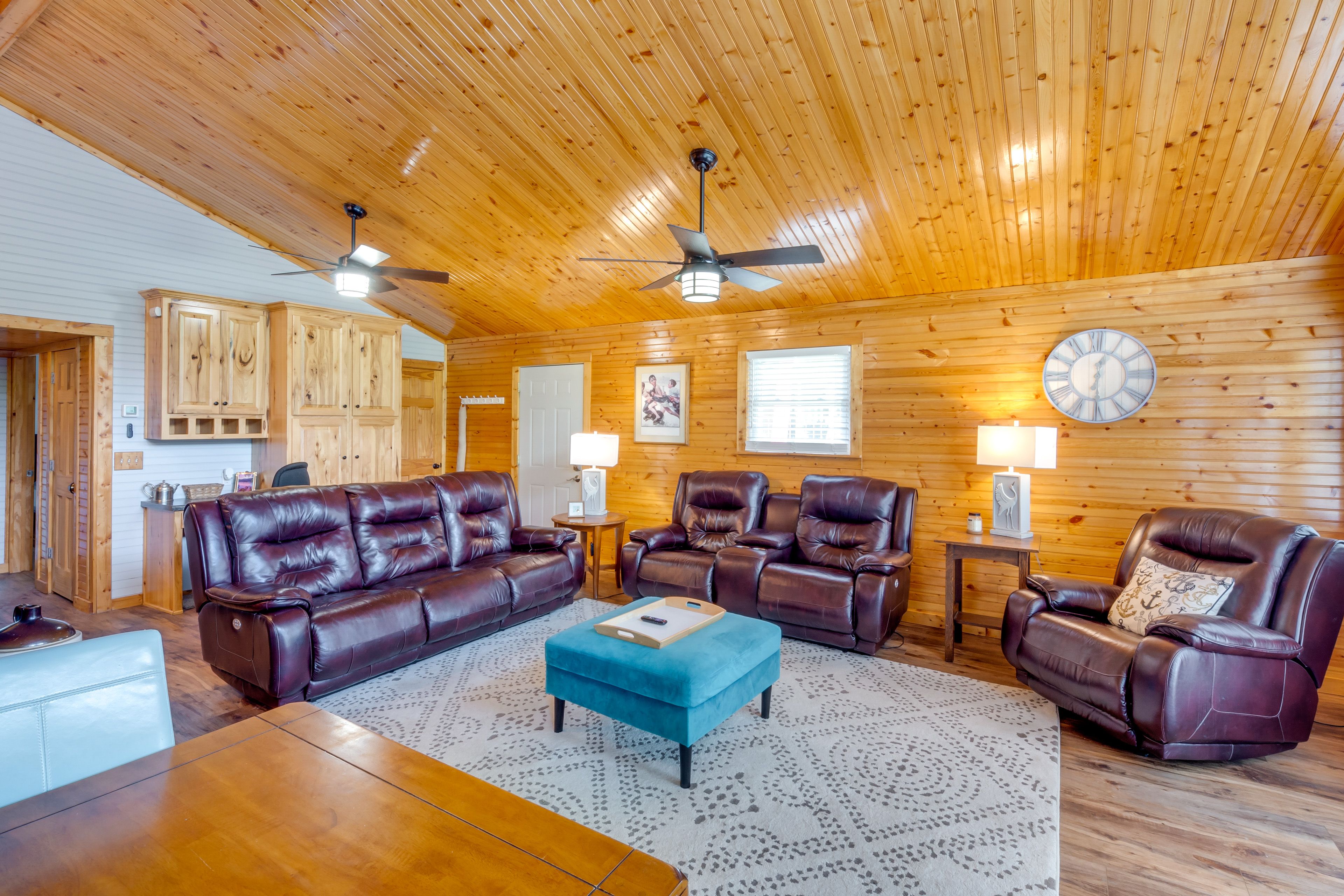 Living Room | Smart TV