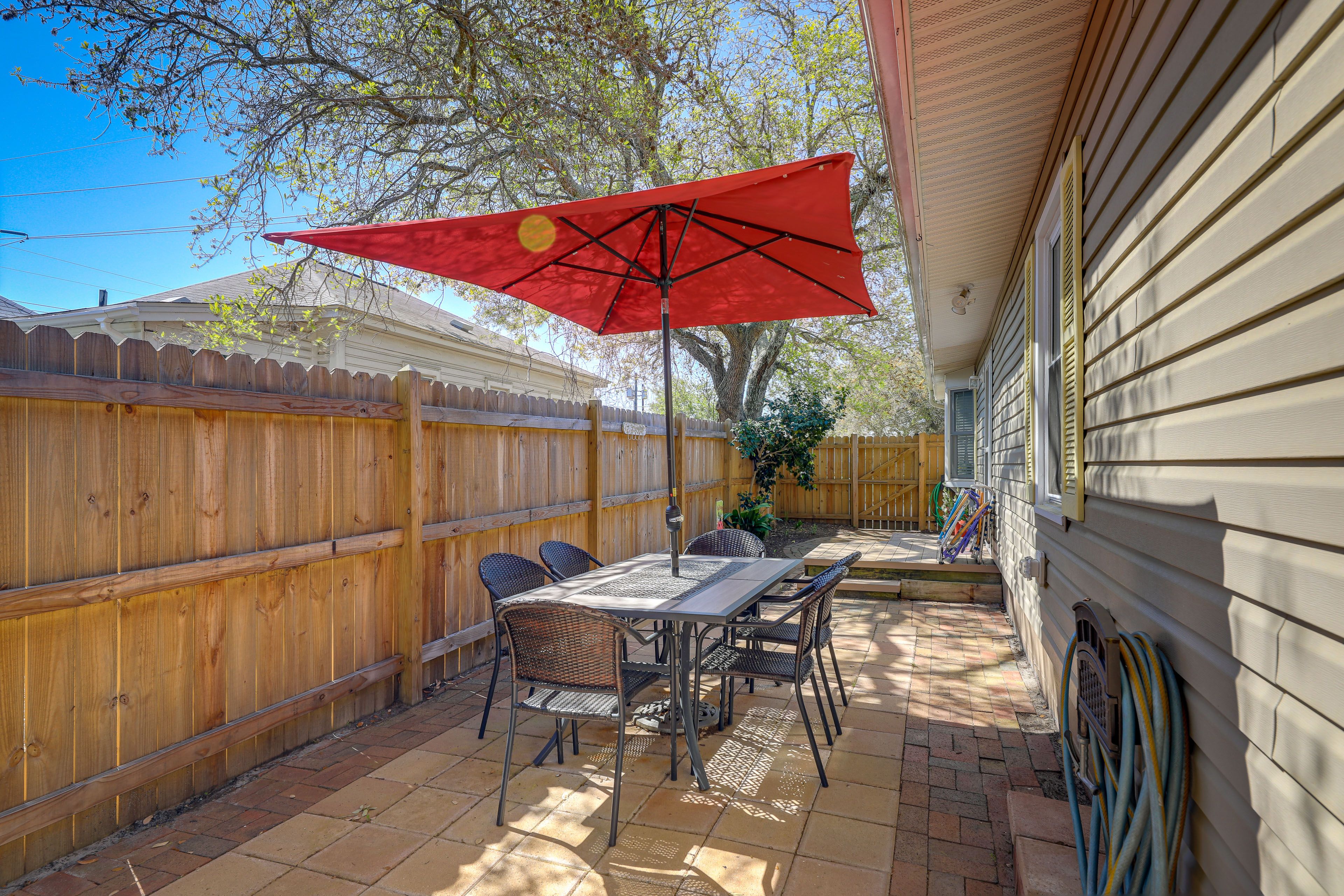 Patio | Dining Area