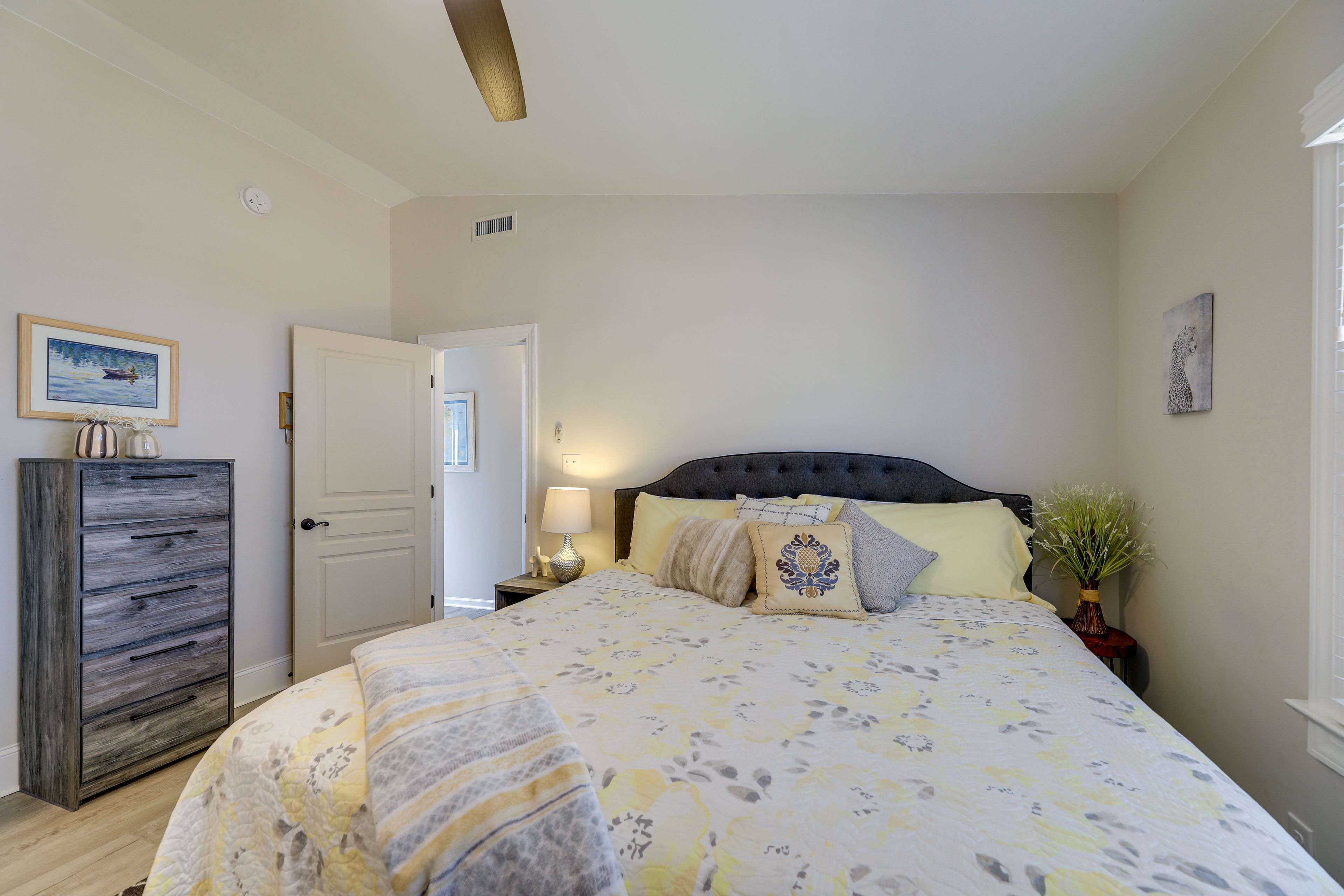 Bedroom 1 | Main Level | King Bed | Linens Provided | Smart TV