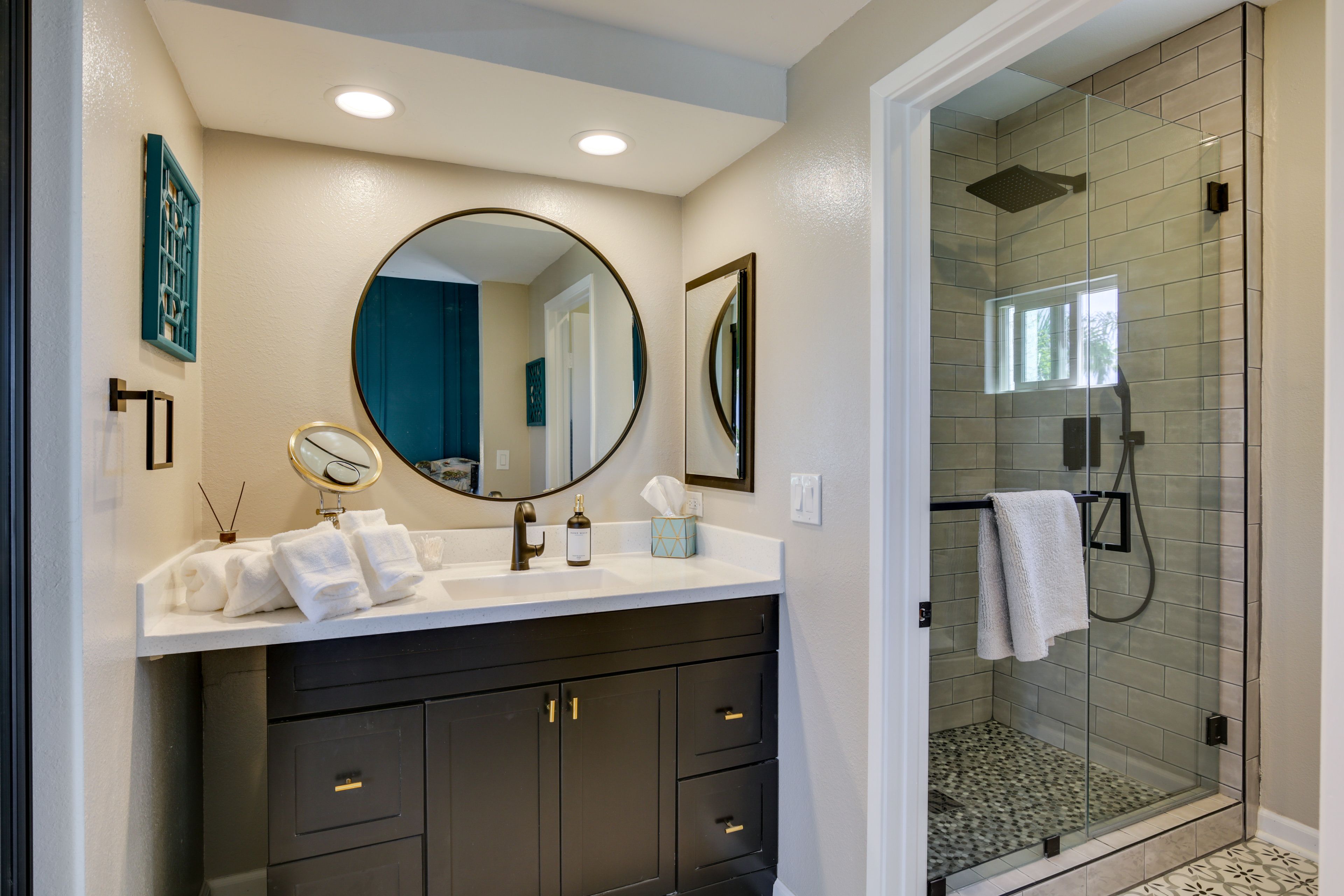 En-Suite Bathroom | Complimentary Toiletries