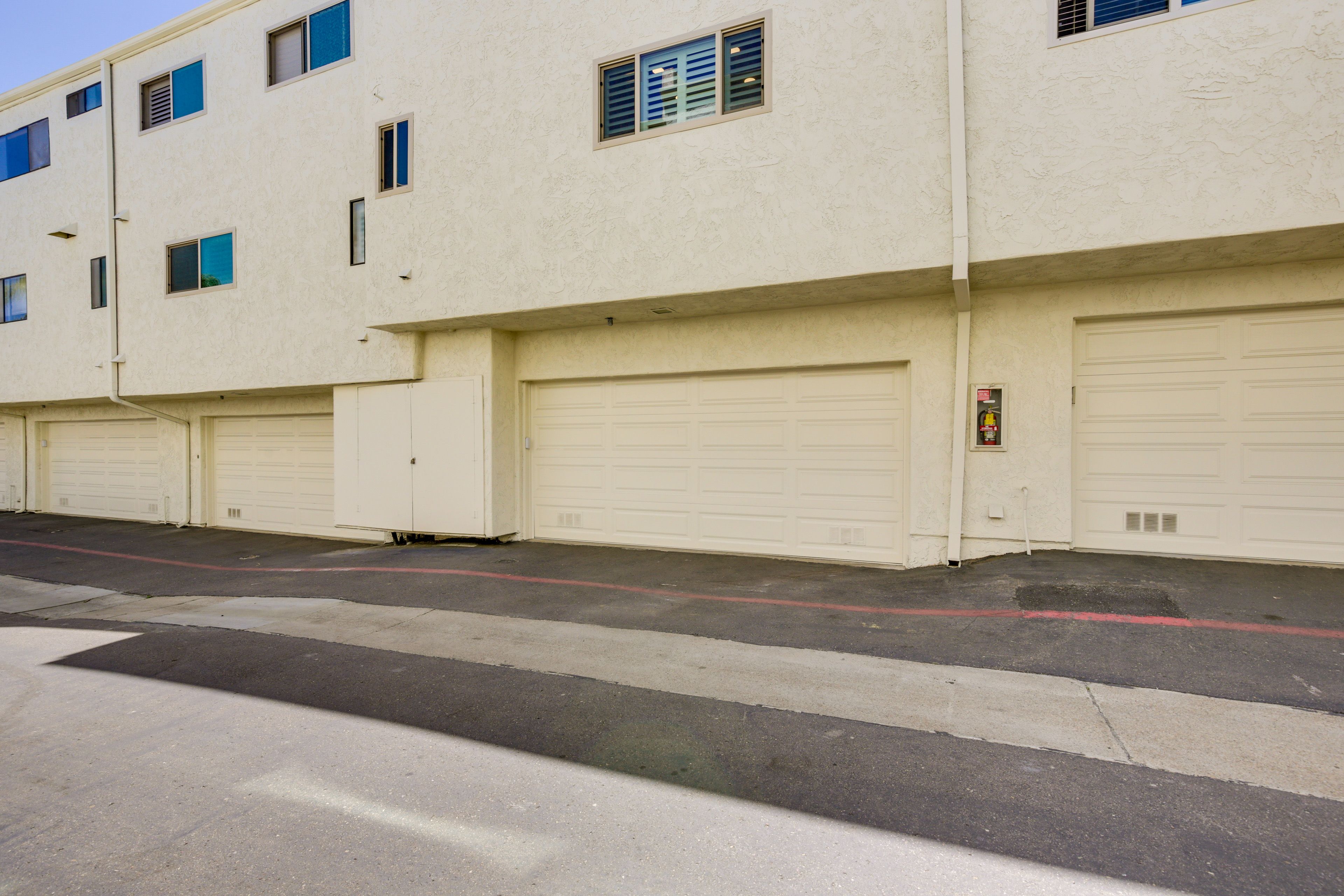 Parking | Garage (1 Vehicle)
